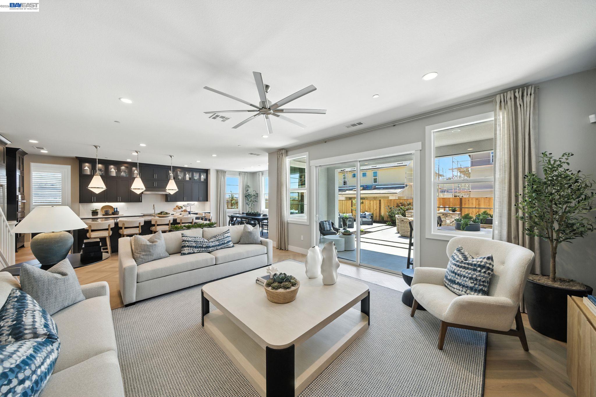 Detail Gallery Image 8 of 40 For 1799 Sill Ave, Dublin,  CA 94568 - 4 Beds | 5/1 Baths