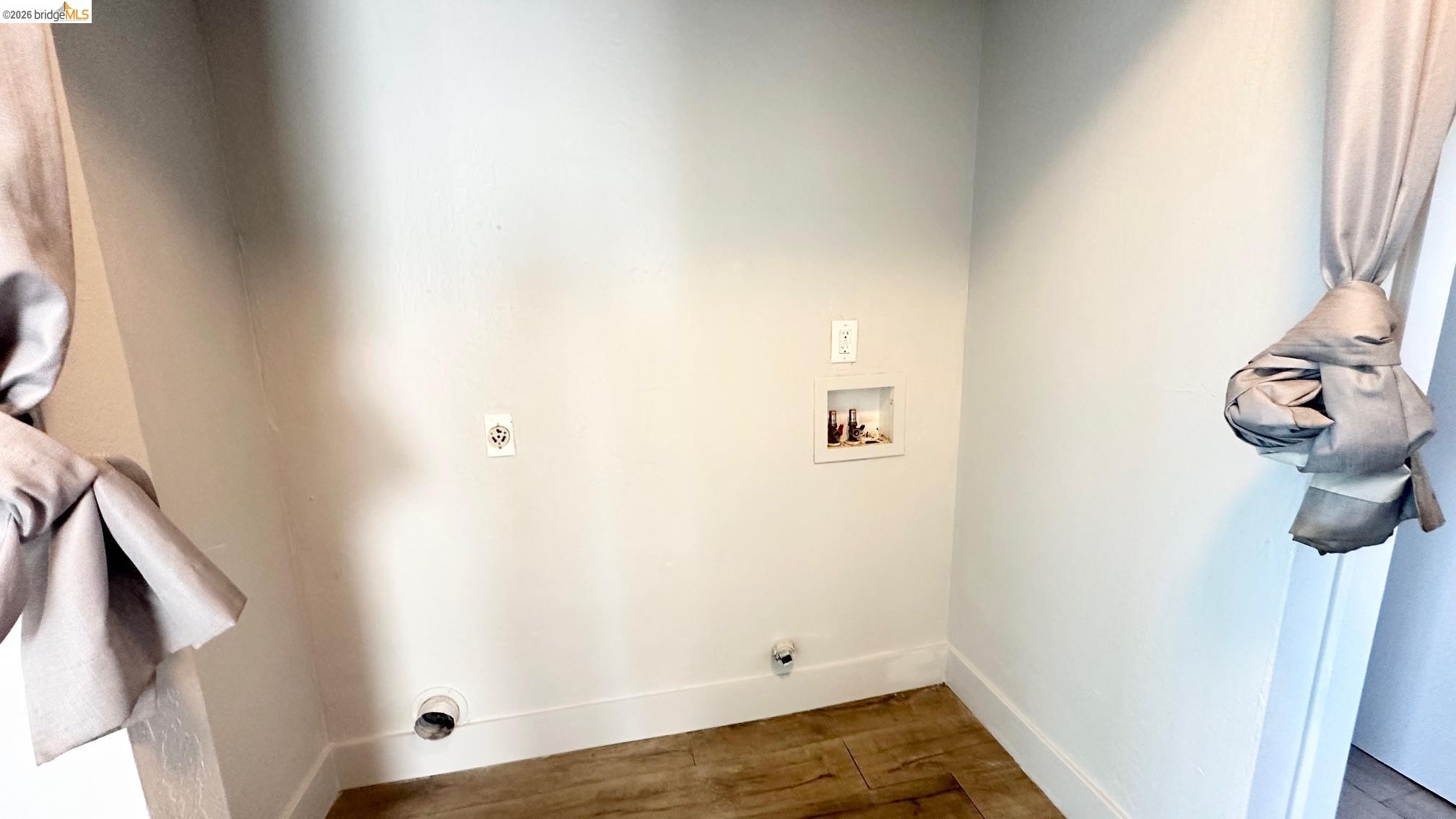 Detail Gallery Image 11 of 19 For 7715 18th Street, Sacramento,  CA 95832-1106 - 3 Beds | 1 Baths