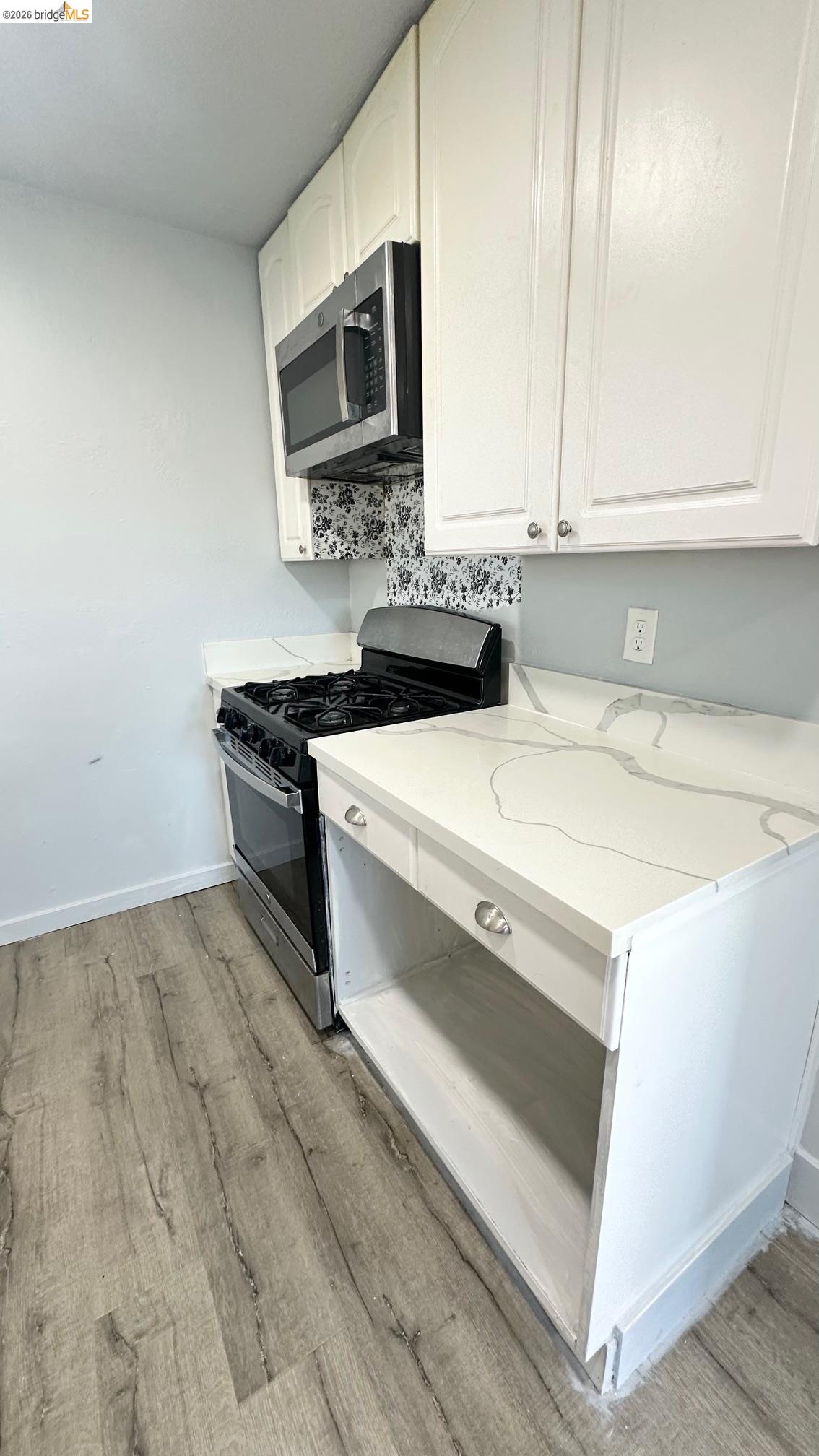 Detail Gallery Image 15 of 19 For 7715 18th Street, Sacramento,  CA 95832-1106 - 3 Beds | 1 Baths