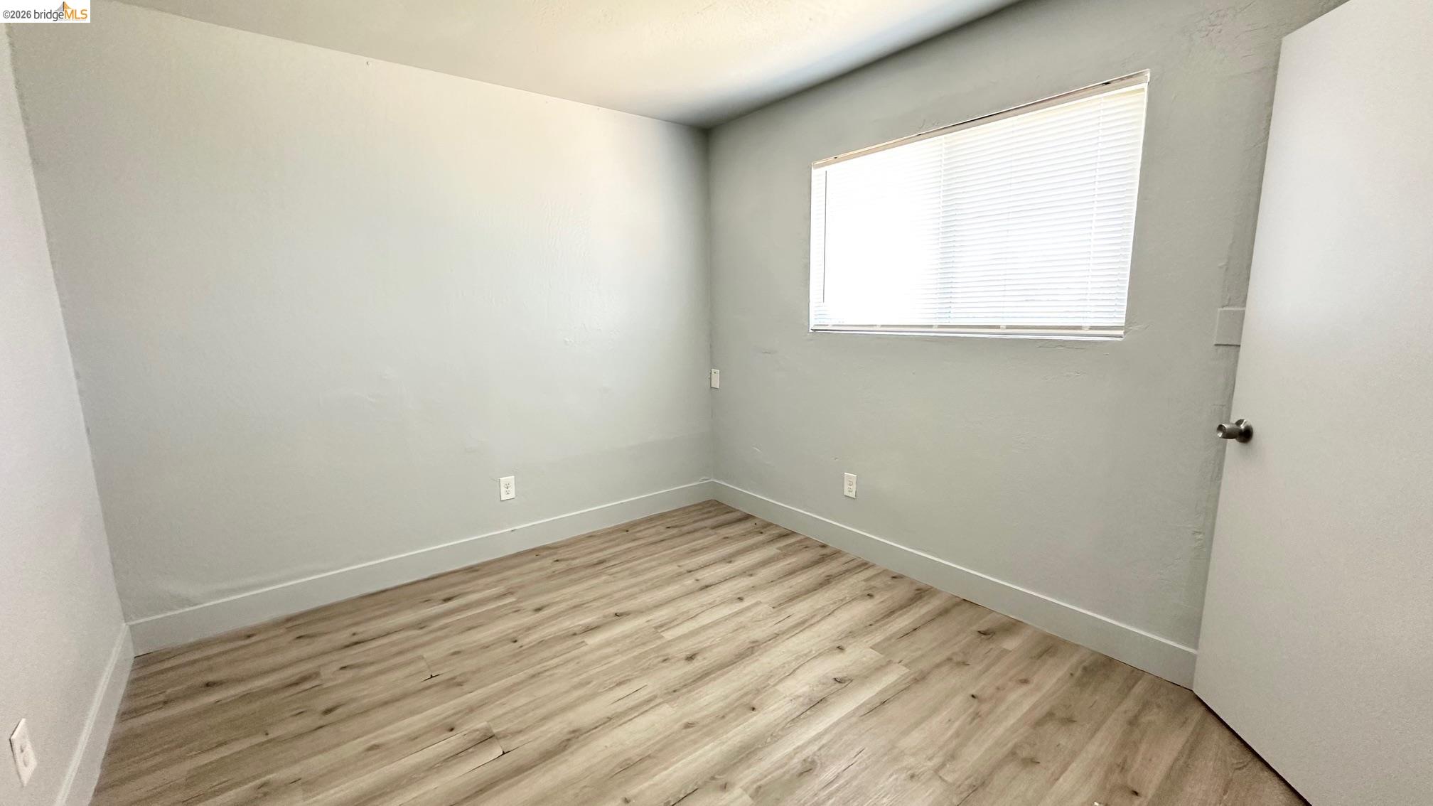 Detail Gallery Image 8 of 19 For 7715 18th Street, Sacramento,  CA 95832-1106 - 3 Beds | 1 Baths