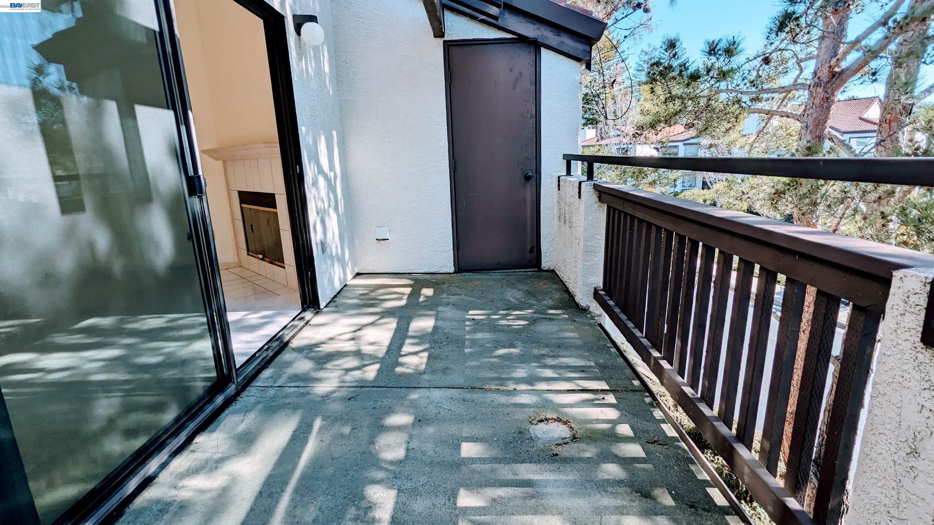 Detail Gallery Image 14 of 42 For 21103 Gary Dr 304d,  Hayward,  CA 94546 - 2 Beds | 2 Baths