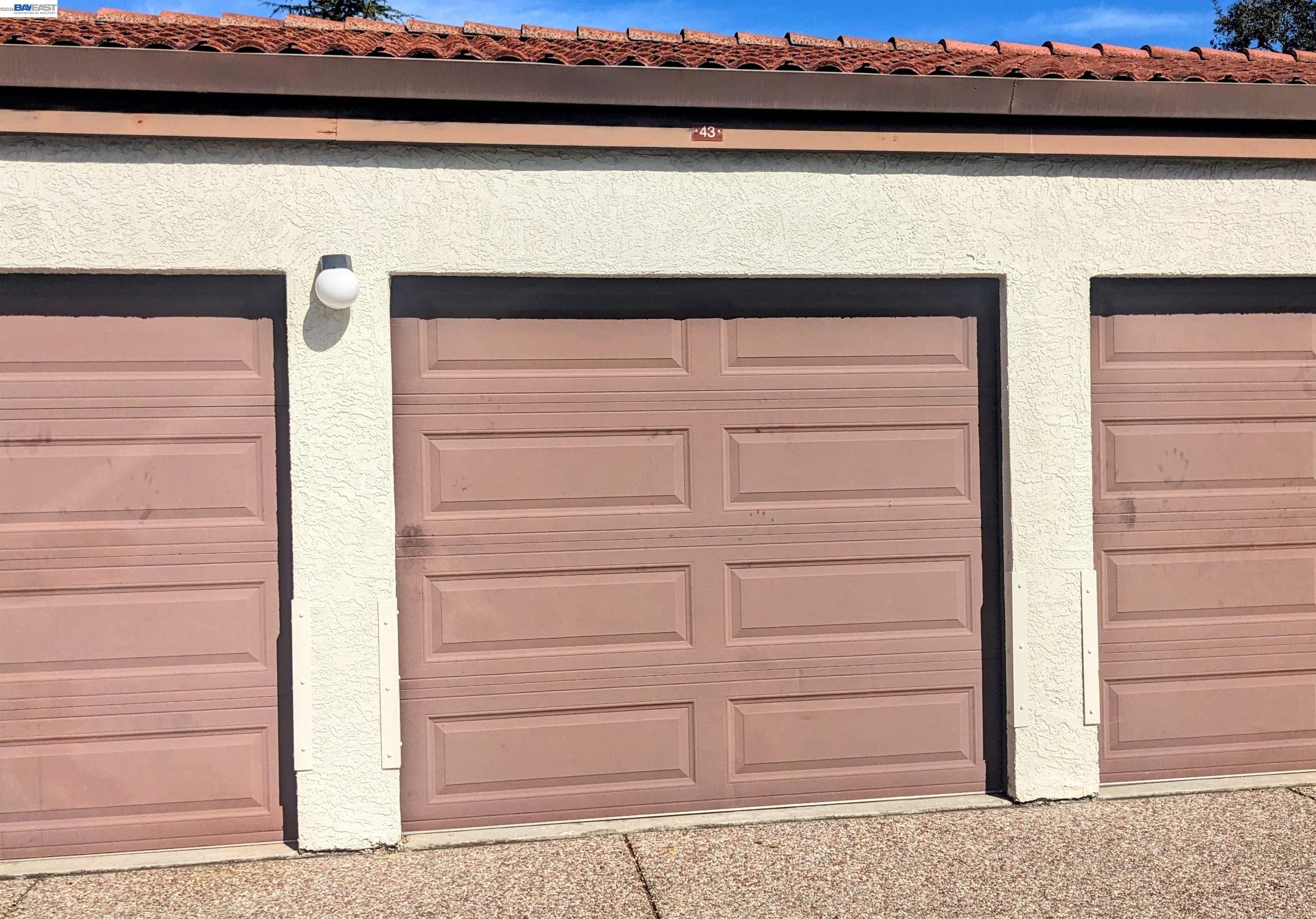 Detail Gallery Image 32 of 42 For 21103 Gary Dr 304d,  Hayward,  CA 94546 - 2 Beds | 2 Baths