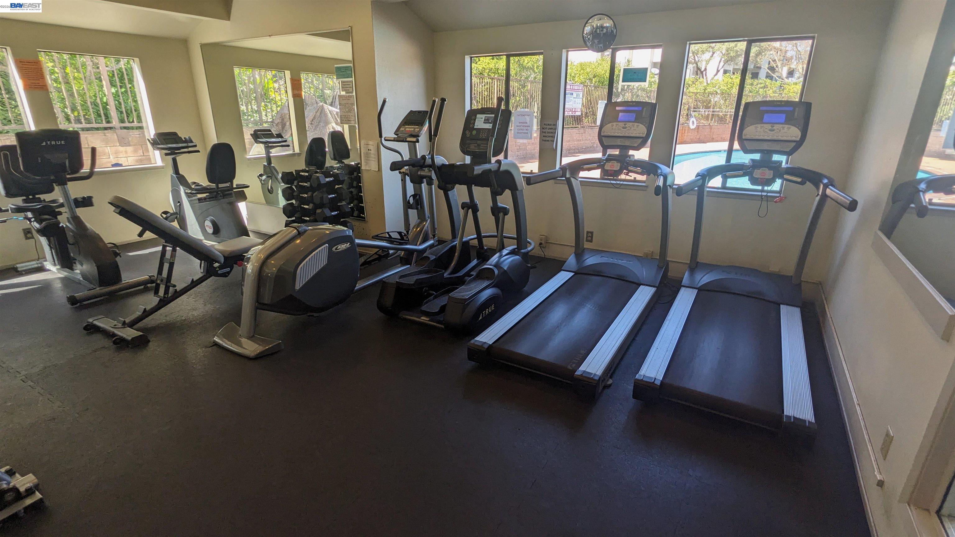 Detail Gallery Image 35 of 42 For 21103 Gary Dr 304d,  Hayward,  CA 94546 - 2 Beds | 2 Baths