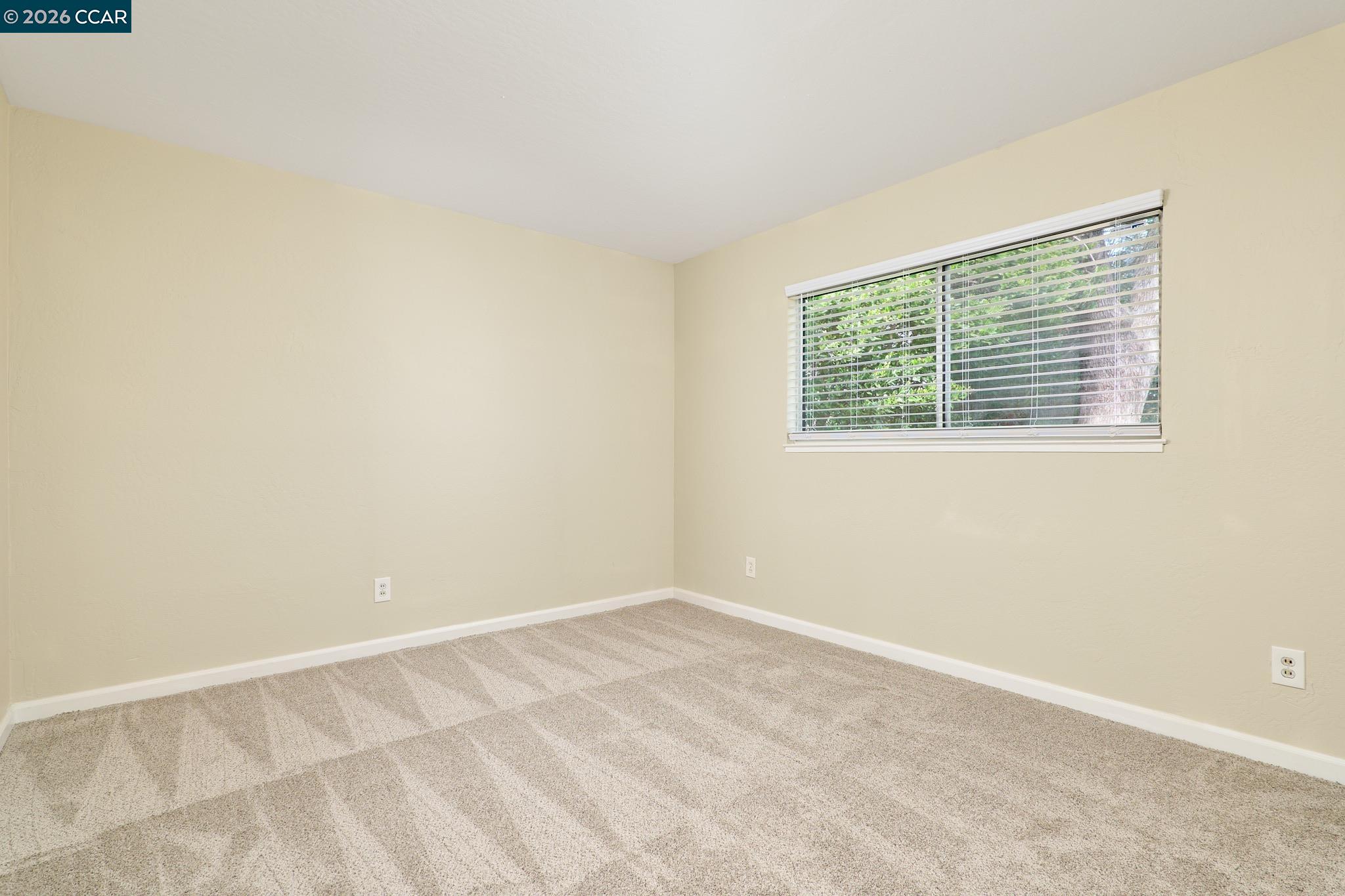 Detail Gallery Image 16 of 22 For 1500 Florin Rd, Sacramento,  CA 95822 - 3 Beds | 2 Baths