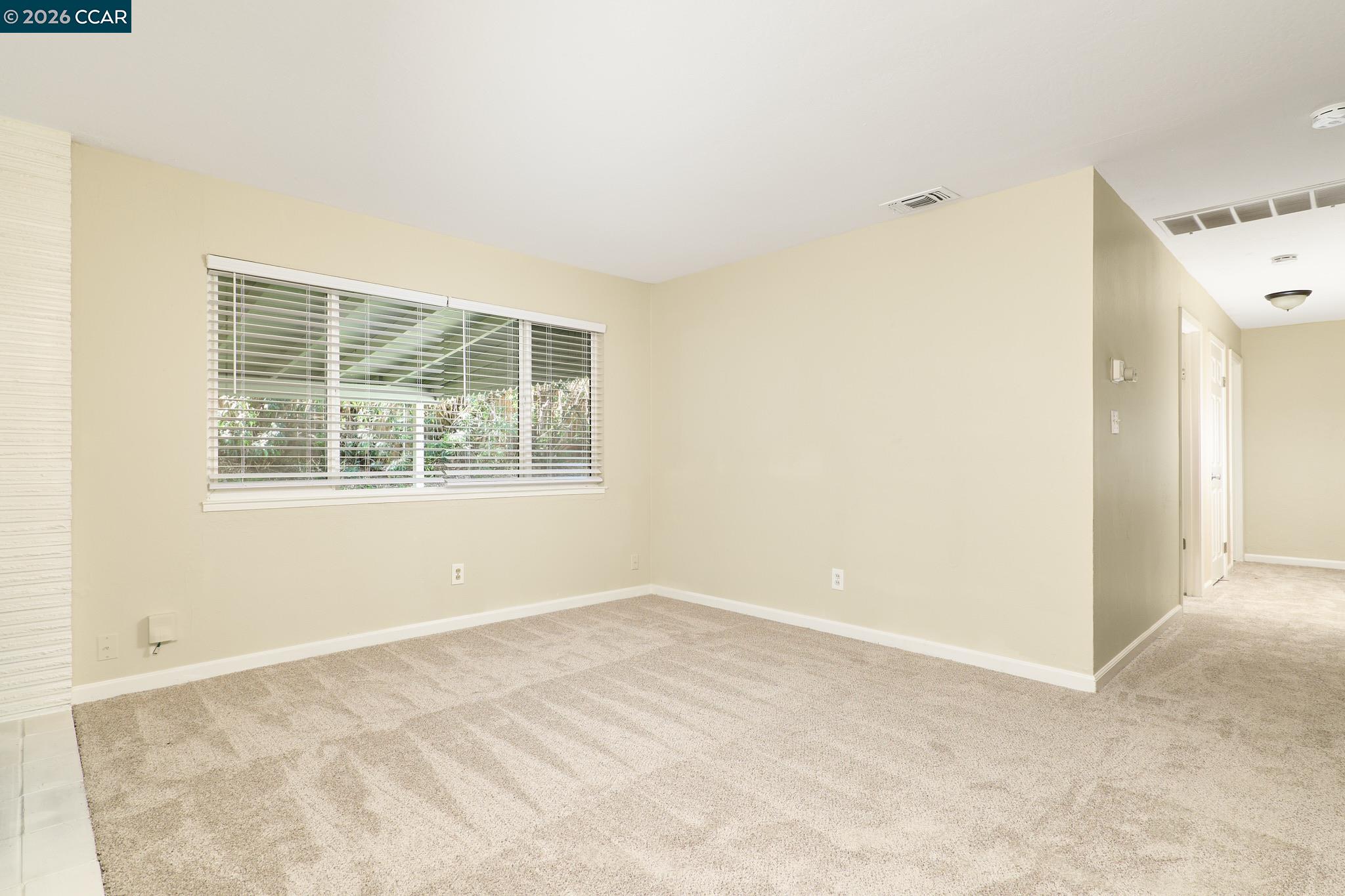 Detail Gallery Image 18 of 22 For 1500 Florin Rd, Sacramento,  CA 95822 - 3 Beds | 2 Baths