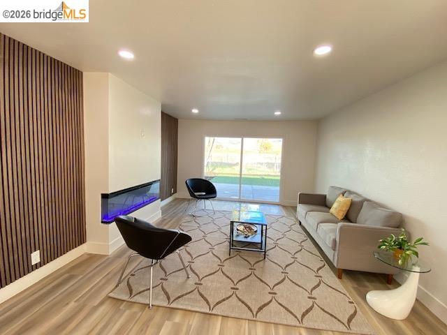 Detail Gallery Image 20 of 40 For 1832 Elkwood Dr, Concord,  CA 94519 - 3 Beds | 2 Baths