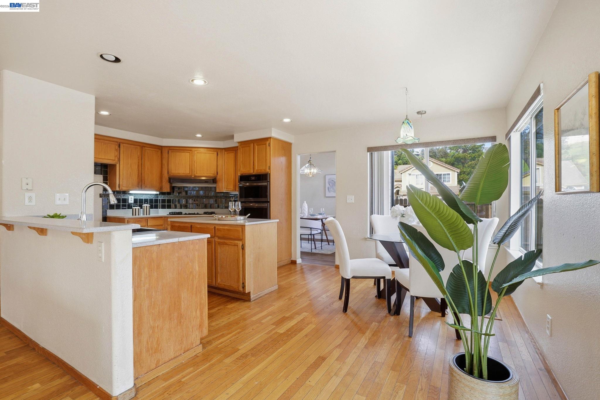 Detail Gallery Image 16 of 44 For 4101 Spaulding St, Antioch,  CA 94531 - 4 Beds | 3 Baths