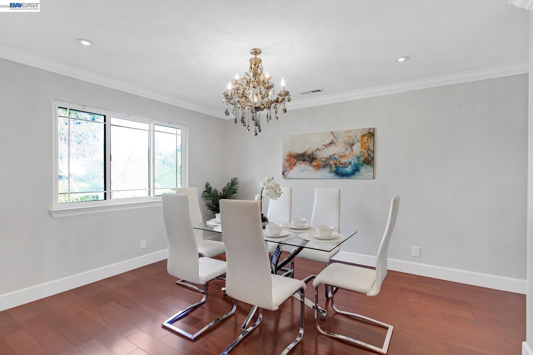 Detail Gallery Image 17 of 54 For 1358 Pine Ave, San Jose,  CA 95125 - 4 Beds | 3 Baths