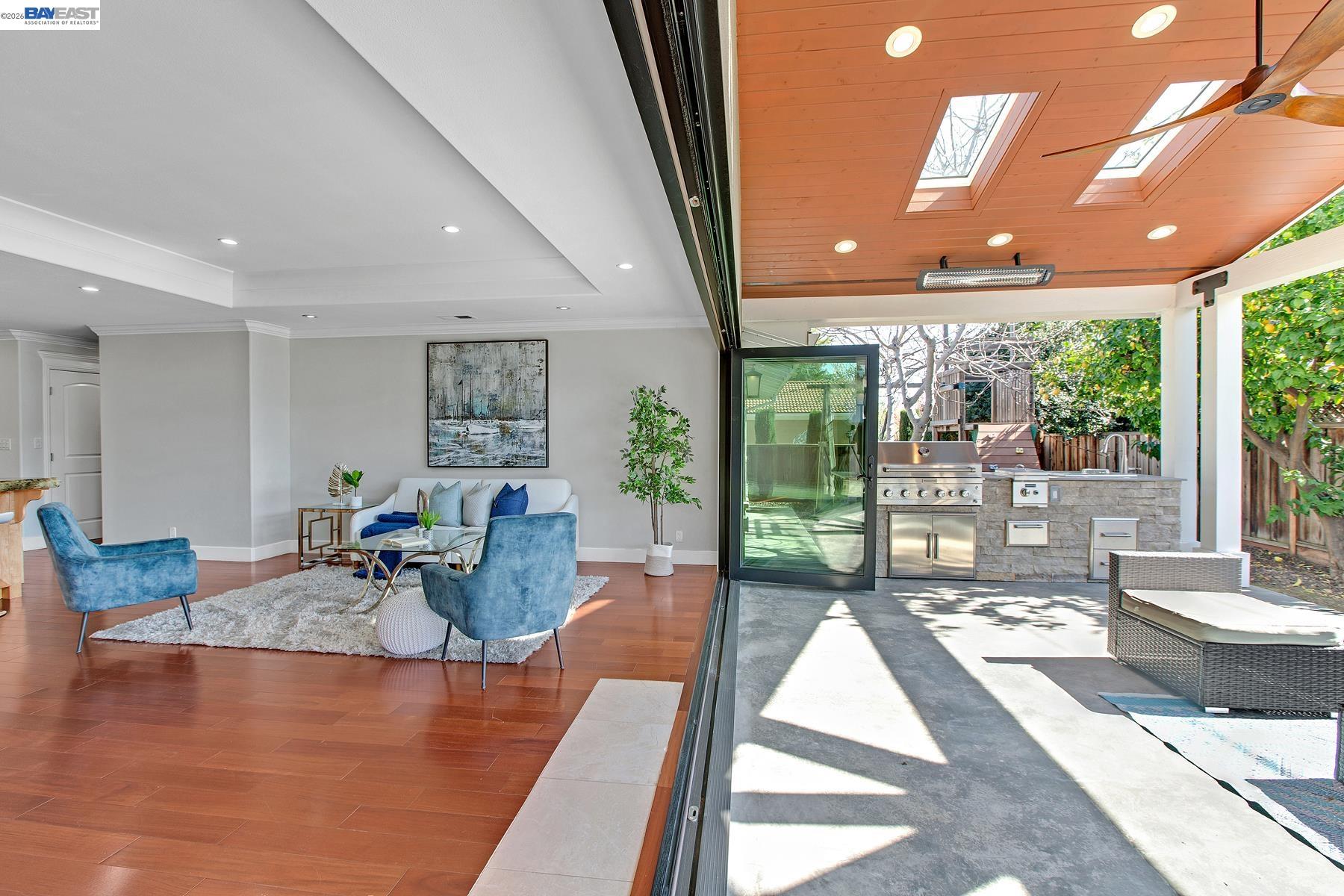 Detail Gallery Image 38 of 54 For 1358 Pine Ave, San Jose,  CA 95125 - 4 Beds | 3 Baths