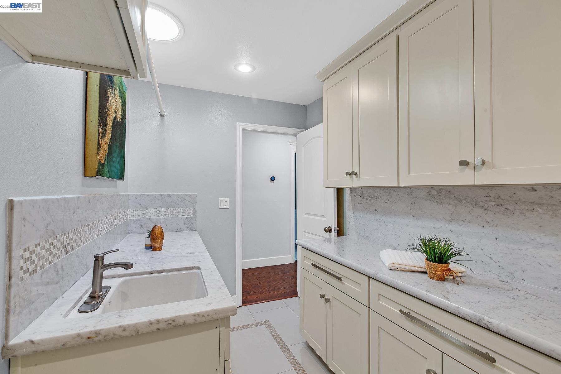 Detail Gallery Image 45 of 54 For 1358 Pine Ave, San Jose,  CA 95125 - 4 Beds | 3 Baths