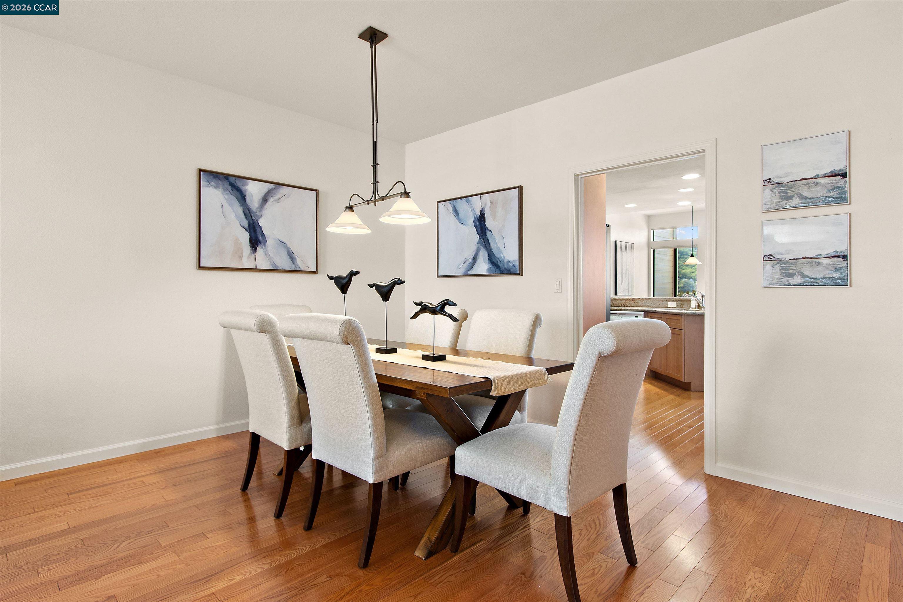 Detail Gallery Image 9 of 31 For 5301 Terra Granada Dr 2a,  Walnut Creek,  CA 94595 - 2 Beds | 2 Baths