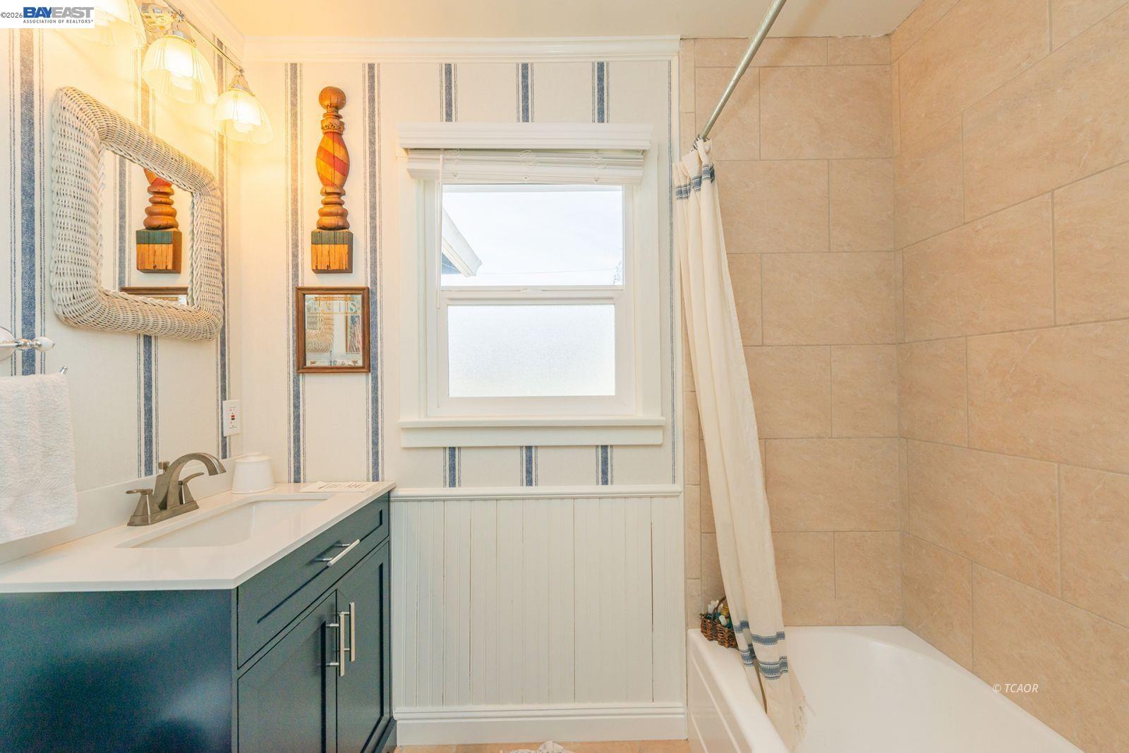 Detail Gallery Image 22 of 50 For 30 Paulsen St., Weaverville,  CA 96093 - 4 Beds | 4 Baths