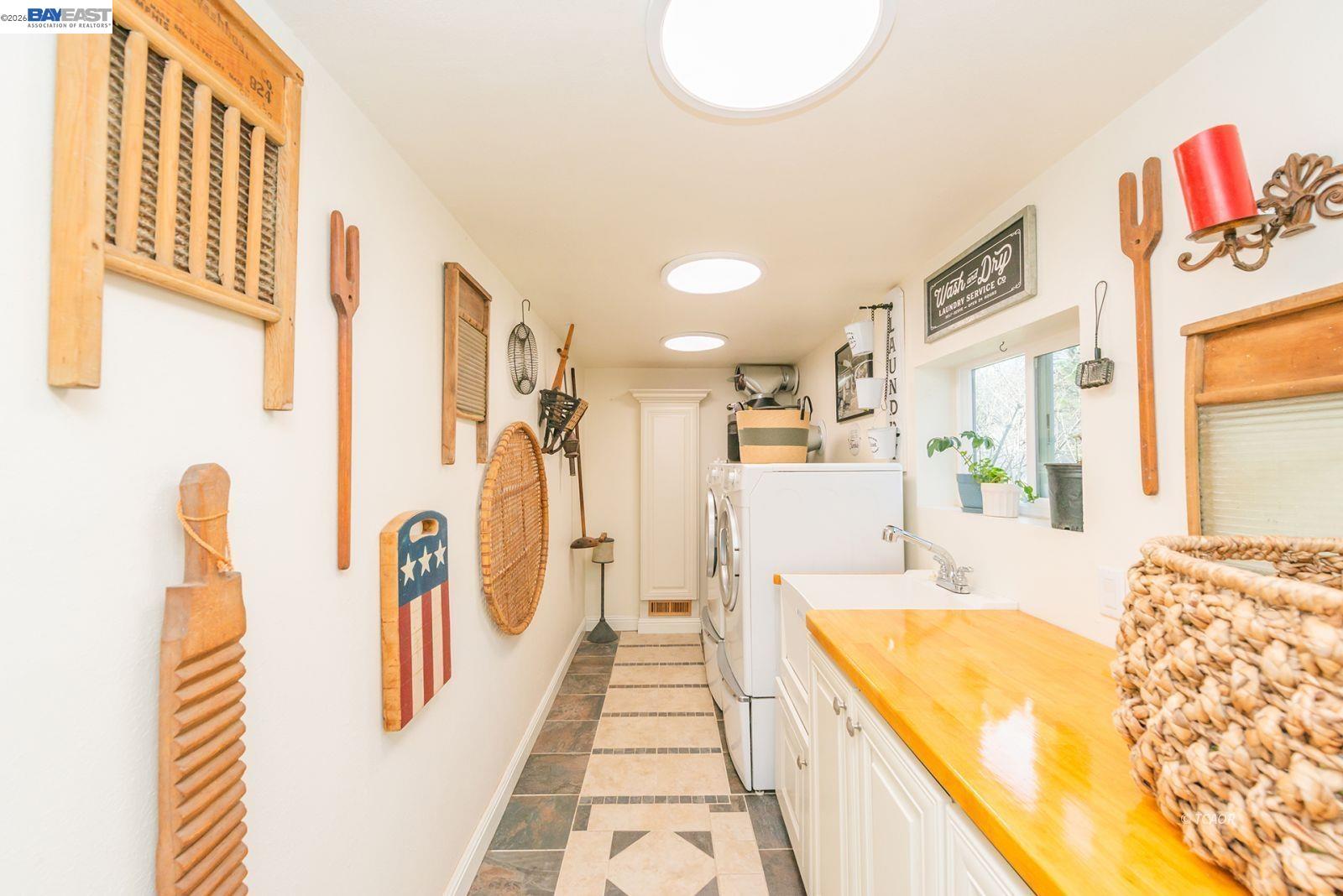 Detail Gallery Image 28 of 50 For 30 Paulsen St., Weaverville,  CA 96093 - 4 Beds | 4 Baths