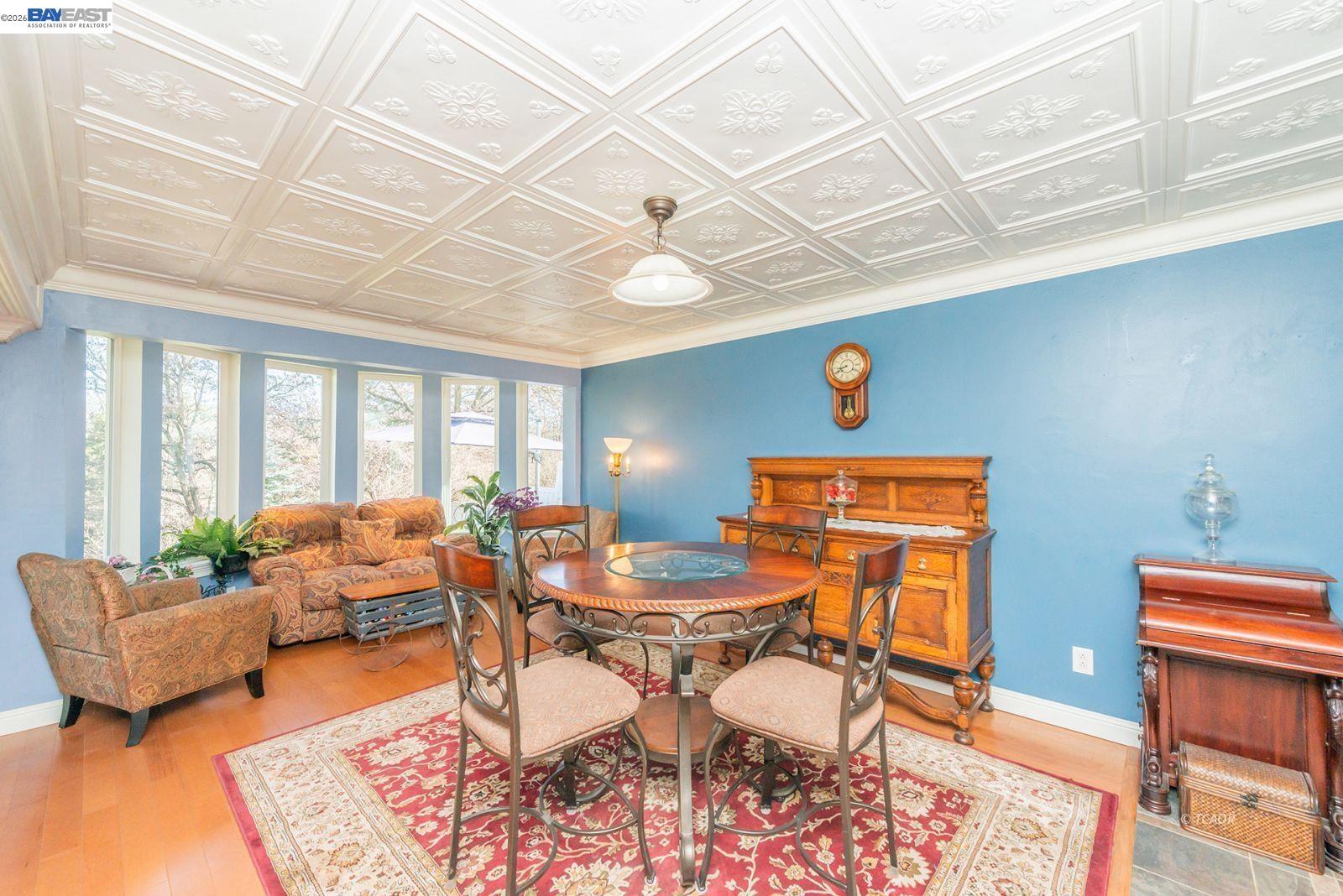 Detail Gallery Image 7 of 50 For 30 Paulsen St., Weaverville,  CA 96093 - 4 Beds | 4 Baths