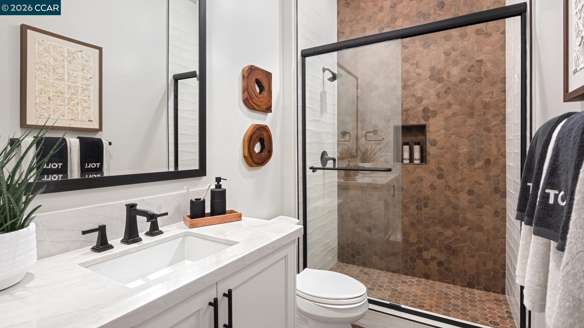 Detail Gallery Image 9 of 41 For 1885 Cascade Lane, Tracy,  CA 95377 - 2 Beds | 2 Baths