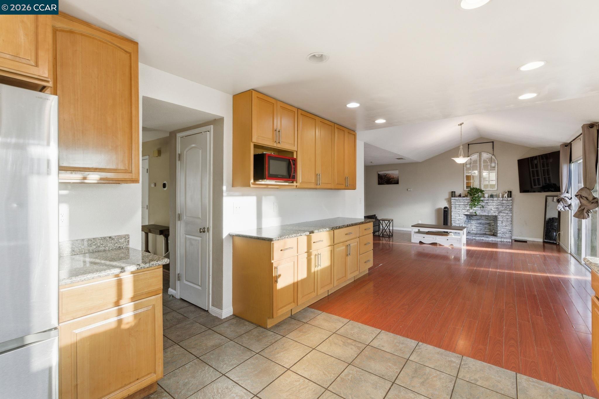 Detail Gallery Image 15 of 46 For 3600 Gallagher Cir, Antioch,  CA 94509 - 4 Beds | 2/1 Baths