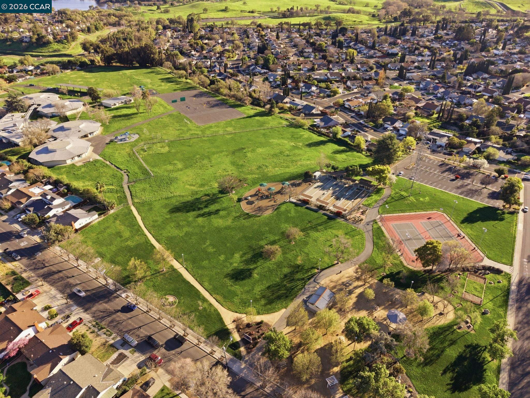 Detail Gallery Image 42 of 46 For 3600 Gallagher Cir, Antioch,  CA 94509 - 4 Beds | 2/1 Baths