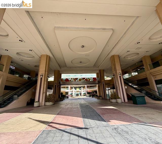 Detail Gallery Image 3 of 13 For , Oakland,  CA 94607 - – Beds | – Baths