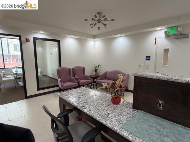 Detail Gallery Image 4 of 13 For , Oakland,  CA 94607 - – Beds | – Baths