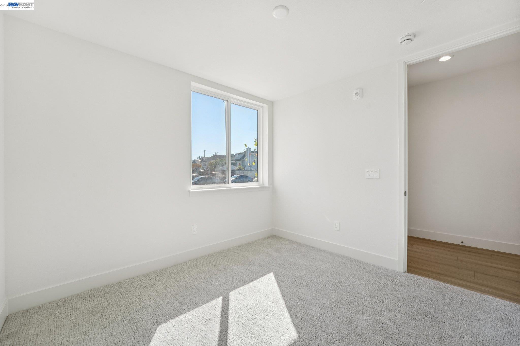 Detail Gallery Image 32 of 50 For 1933 Grand Street, Alameda,  CA 94501 - 3 Beds | 3/1 Baths