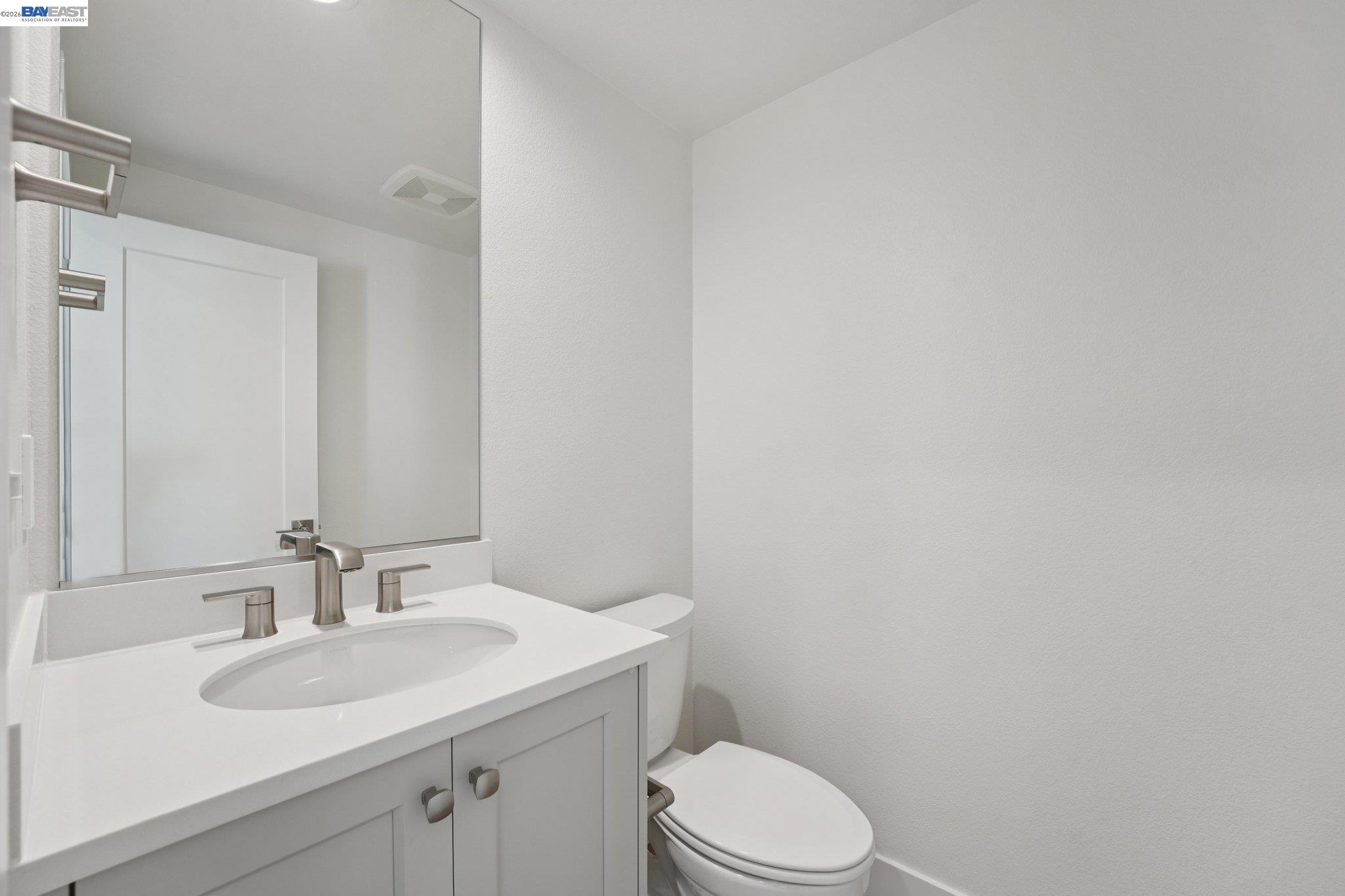 Detail Gallery Image 33 of 50 For 1933 Grand Street, Alameda,  CA 94501 - 3 Beds | 3/1 Baths