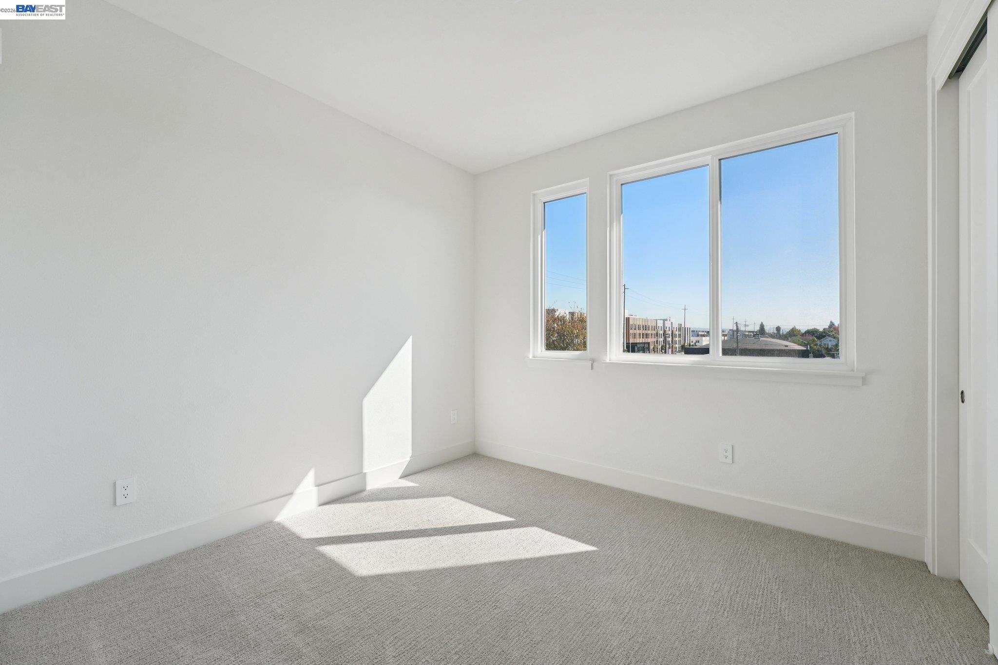 Detail Gallery Image 34 of 50 For 1933 Grand Street, Alameda,  CA 94501 - 3 Beds | 3/1 Baths