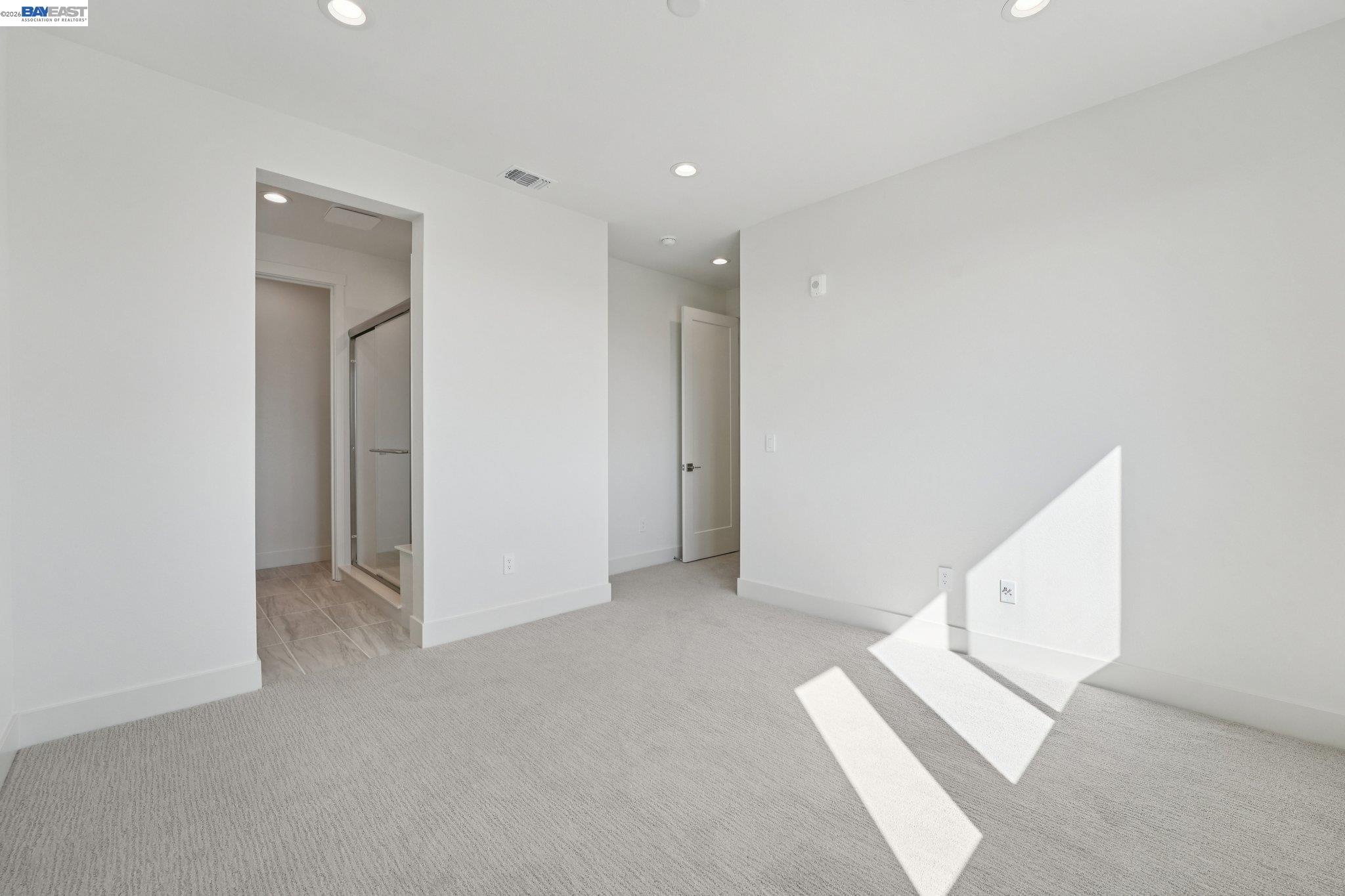 Detail Gallery Image 43 of 50 For 1933 Grand Street, Alameda,  CA 94501 - 3 Beds | 3/1 Baths