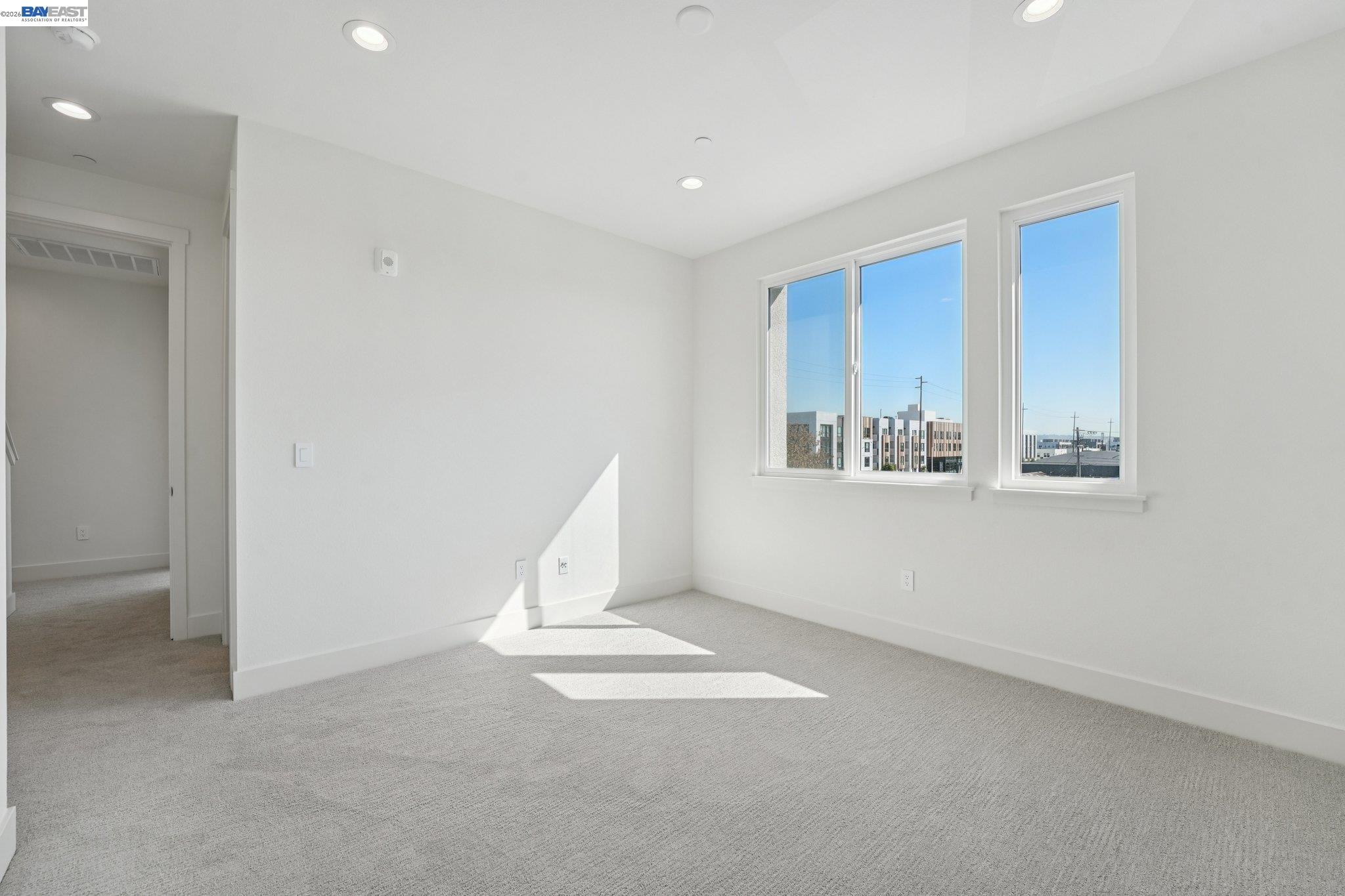 Detail Gallery Image 44 of 50 For 1933 Grand Street, Alameda,  CA 94501 - 3 Beds | 3/1 Baths