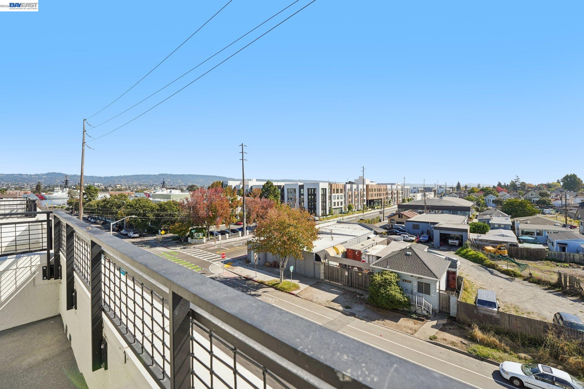 Detail Gallery Image 50 of 50 For 1933 Grand Street, Alameda,  CA 94501 - 3 Beds | 3/1 Baths