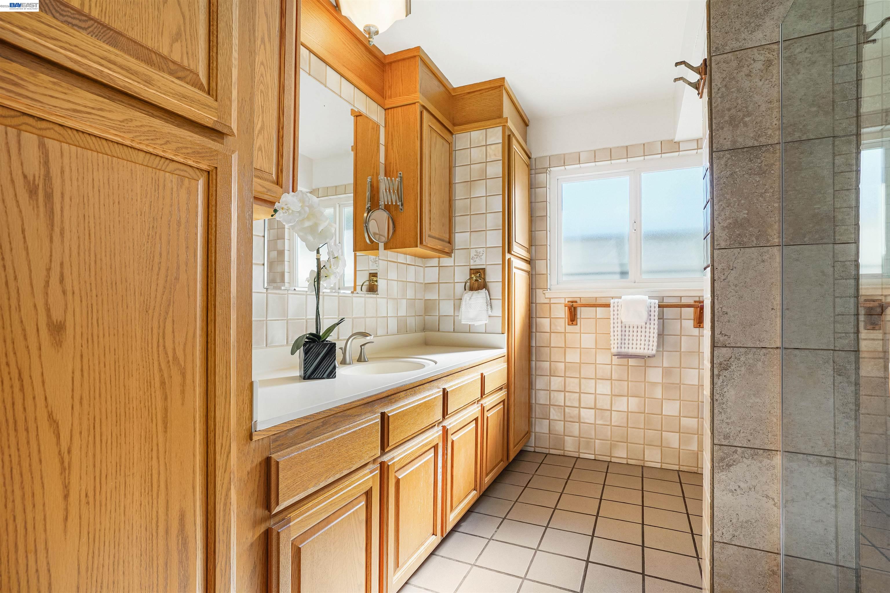 Detail Gallery Image 44 of 55 For 1349 Evans Pl, Livermore,  CA 94550 - 5 Beds | 2 Baths