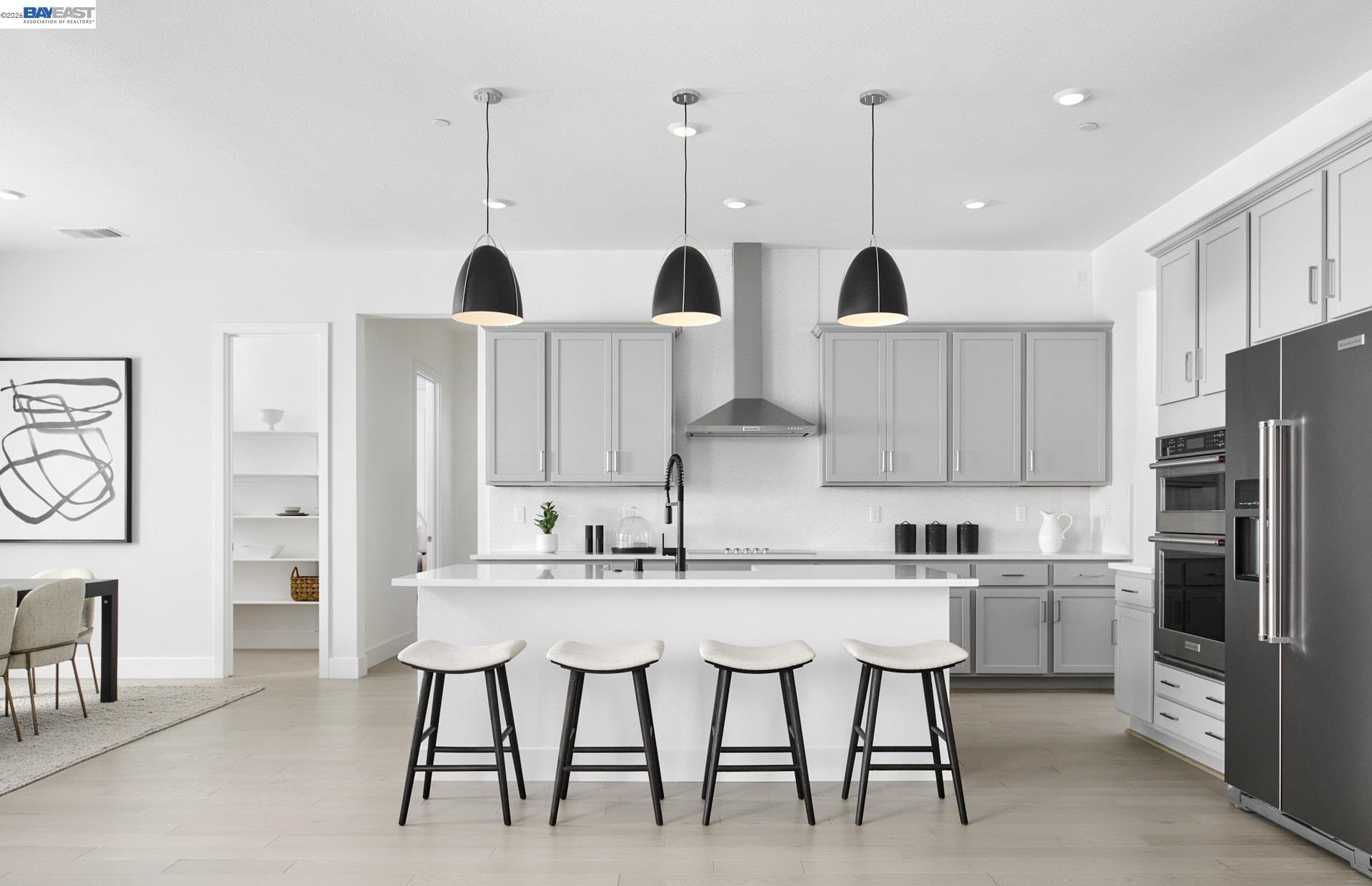 Detail Gallery Image 2 of 15 For Teak Ave, Manteca,  CA 95337 - 5 Beds | 4 Baths