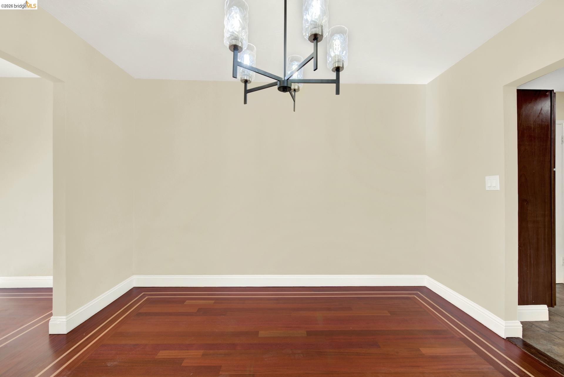 Detail Gallery Image 16 of 56 For 2681 79th Ave, Oakland,  CA 94605 - 2 Beds | 1/1 Baths