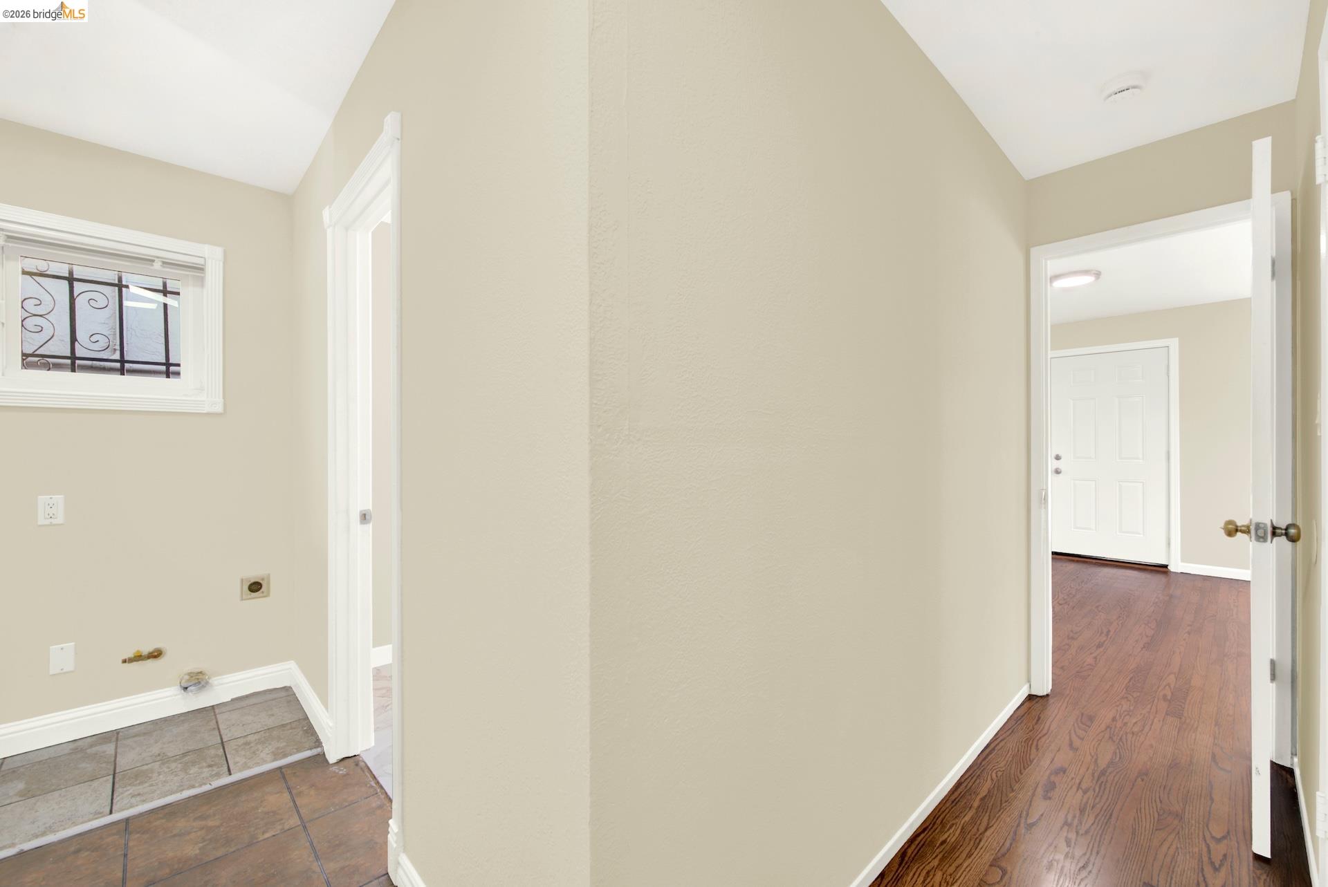 Detail Gallery Image 46 of 56 For 2681 79th Ave, Oakland,  CA 94605 - 2 Beds | 1/1 Baths