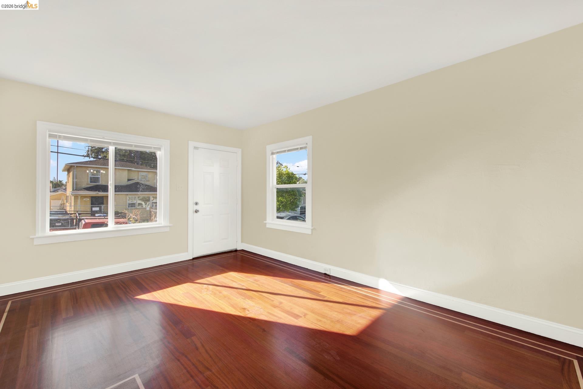 Detail Gallery Image 10 of 56 For 2681 79th Ave, Oakland,  CA 94605 - 2 Beds | 1/1 Baths