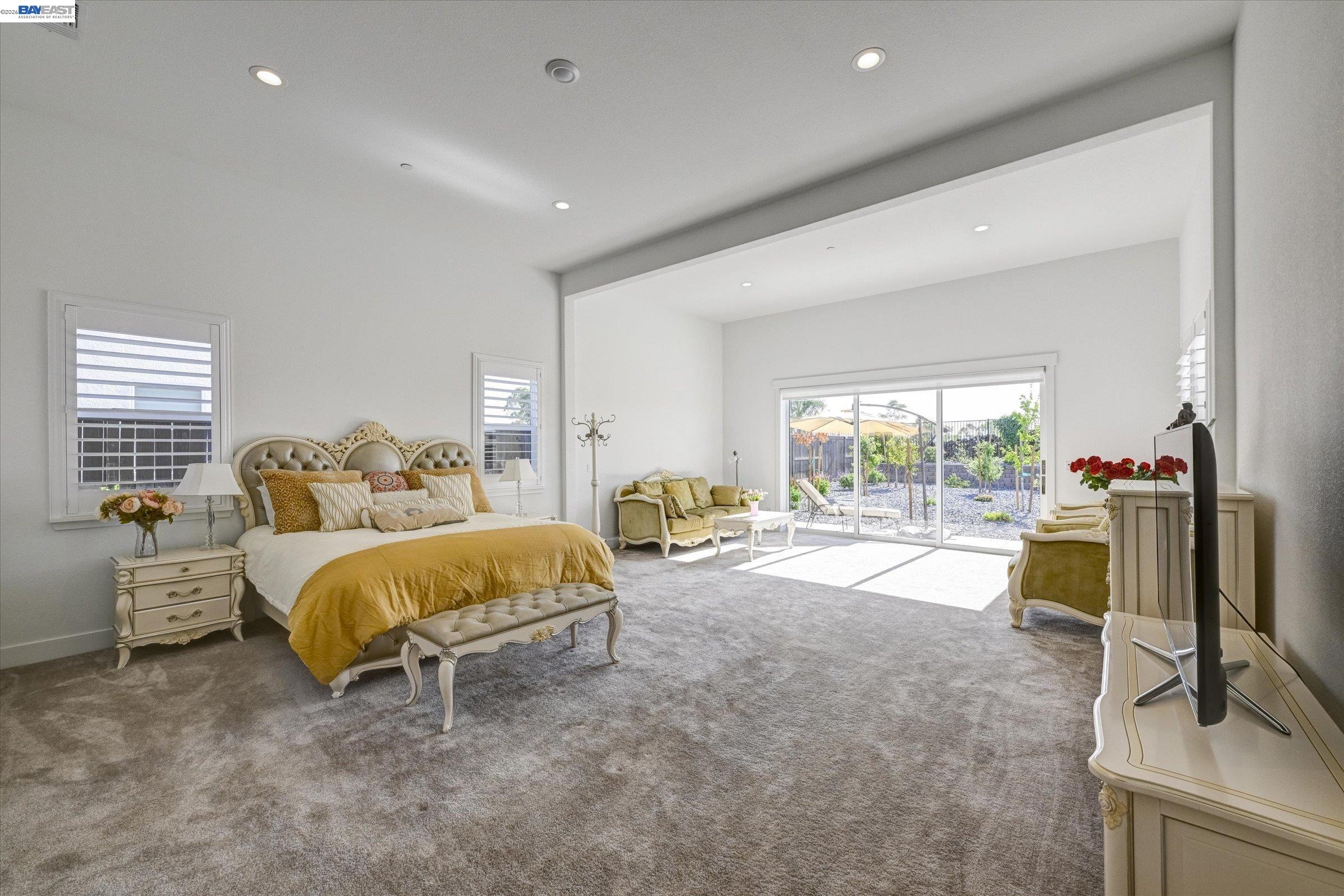 Detail Gallery Image 22 of 49 For 4072 Whitney Vista Ln, Rocklin,  CA 95677 - 4 Beds | 3/1 Baths