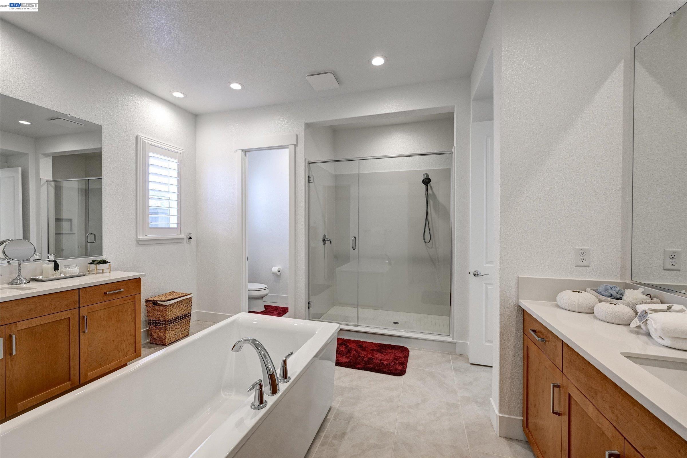 Detail Gallery Image 27 of 49 For 4072 Whitney Vista Ln, Rocklin,  CA 95677 - 4 Beds | 3/1 Baths