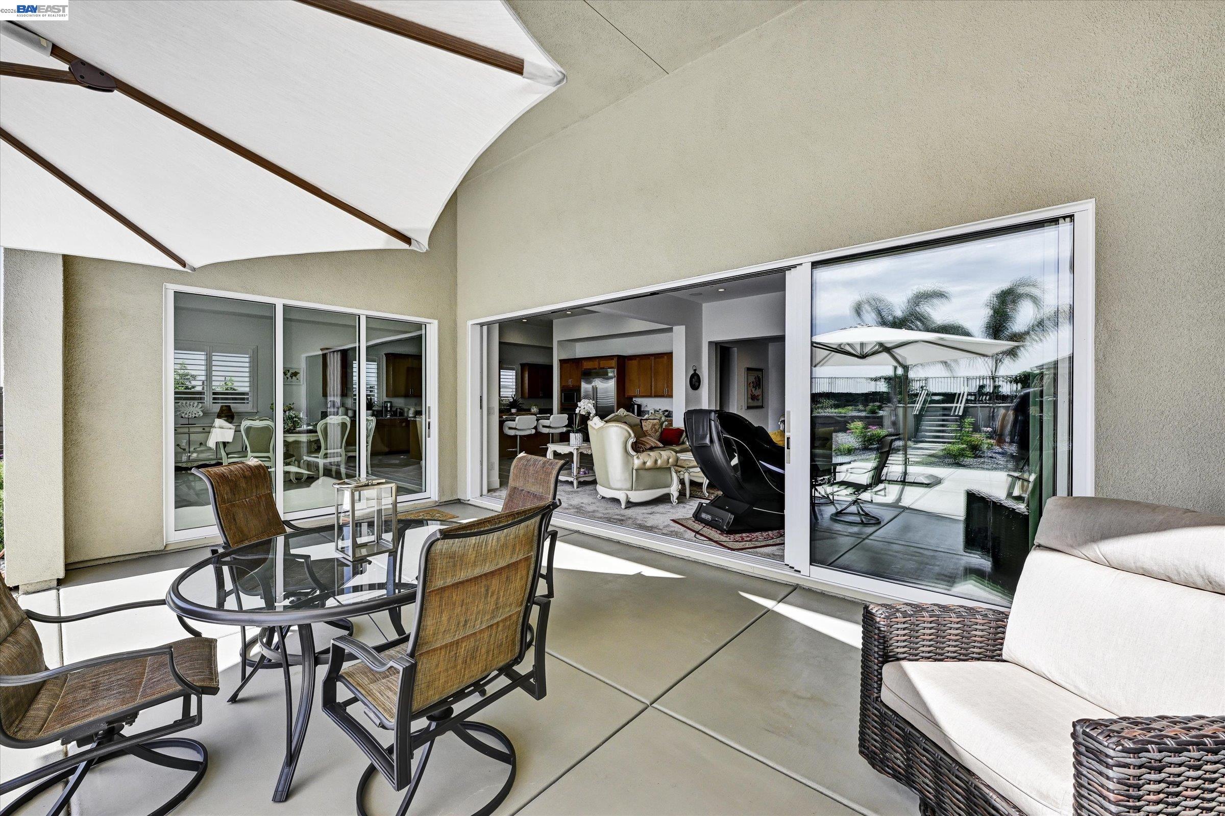 Detail Gallery Image 31 of 49 For 4072 Whitney Vista Ln, Rocklin,  CA 95677 - 4 Beds | 3/1 Baths