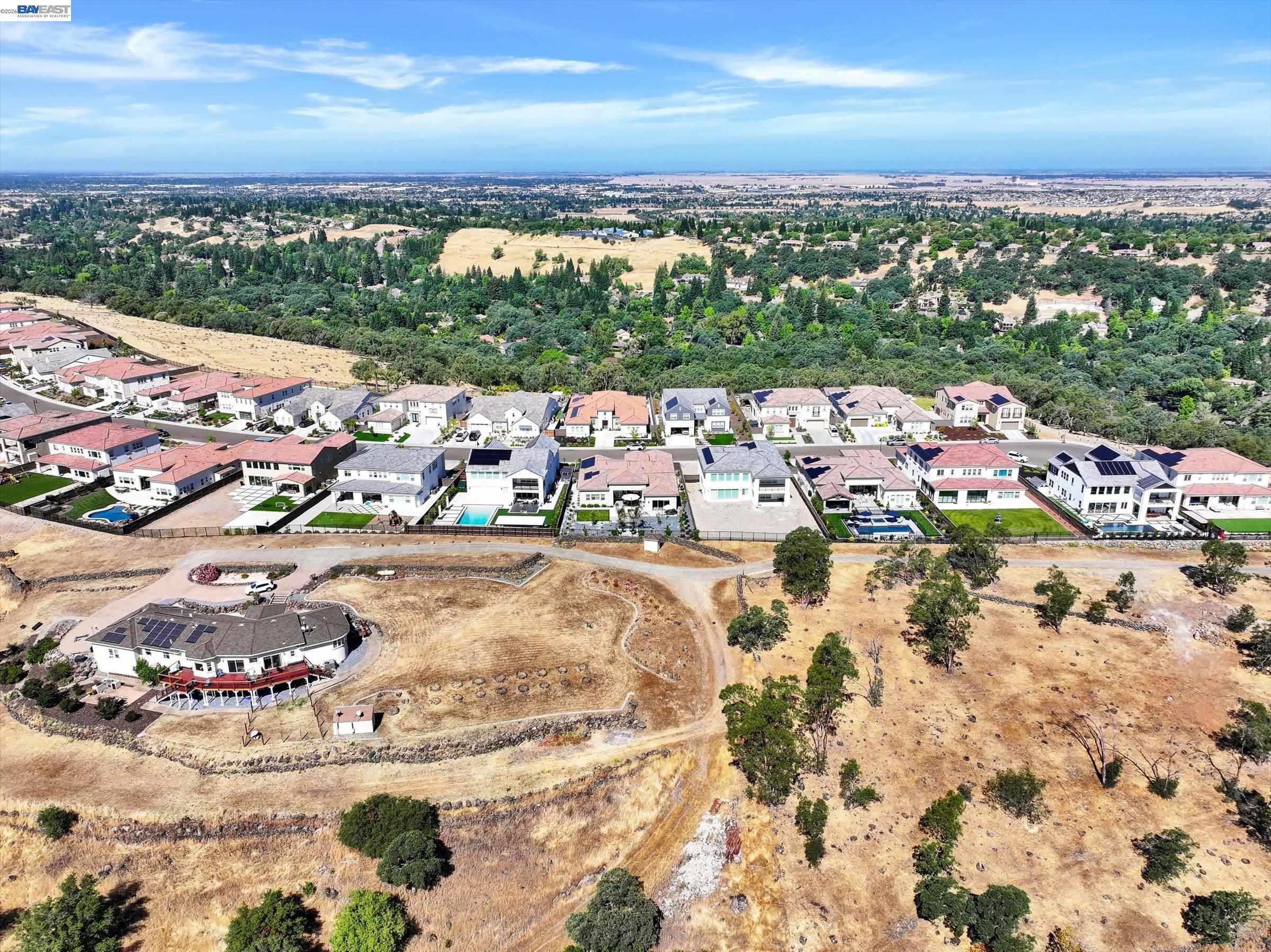 Detail Gallery Image 47 of 49 For 4072 Whitney Vista Ln, Rocklin,  CA 95677 - 4 Beds | 3/1 Baths