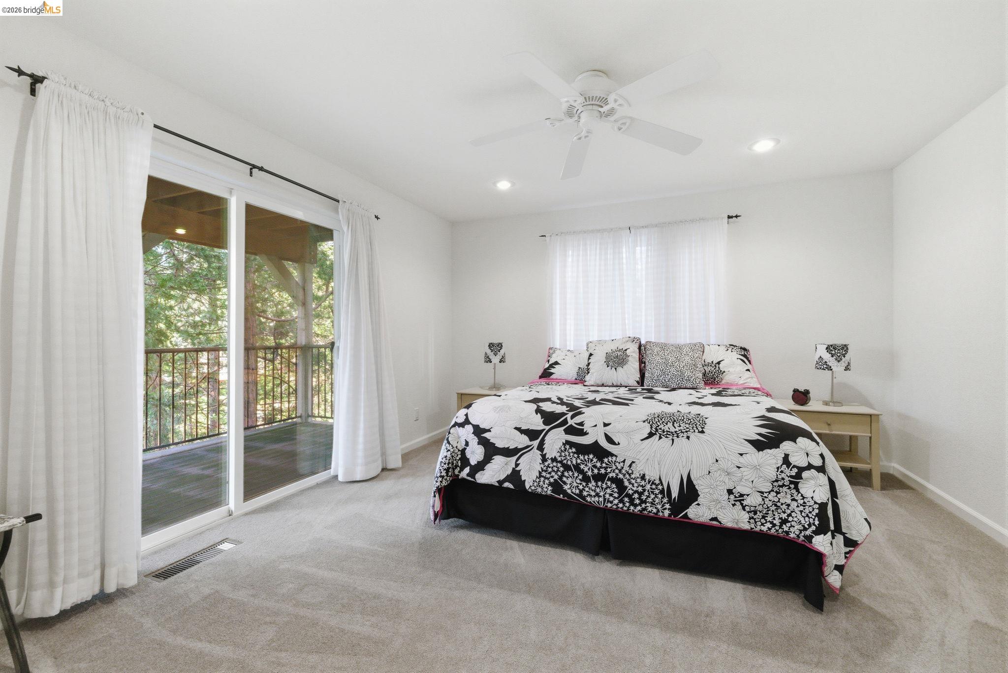 Detail Gallery Image 23 of 39 For 20602 Longridge Ct., Groveland,  CA 95321 - 5 Beds | 2/1 Baths