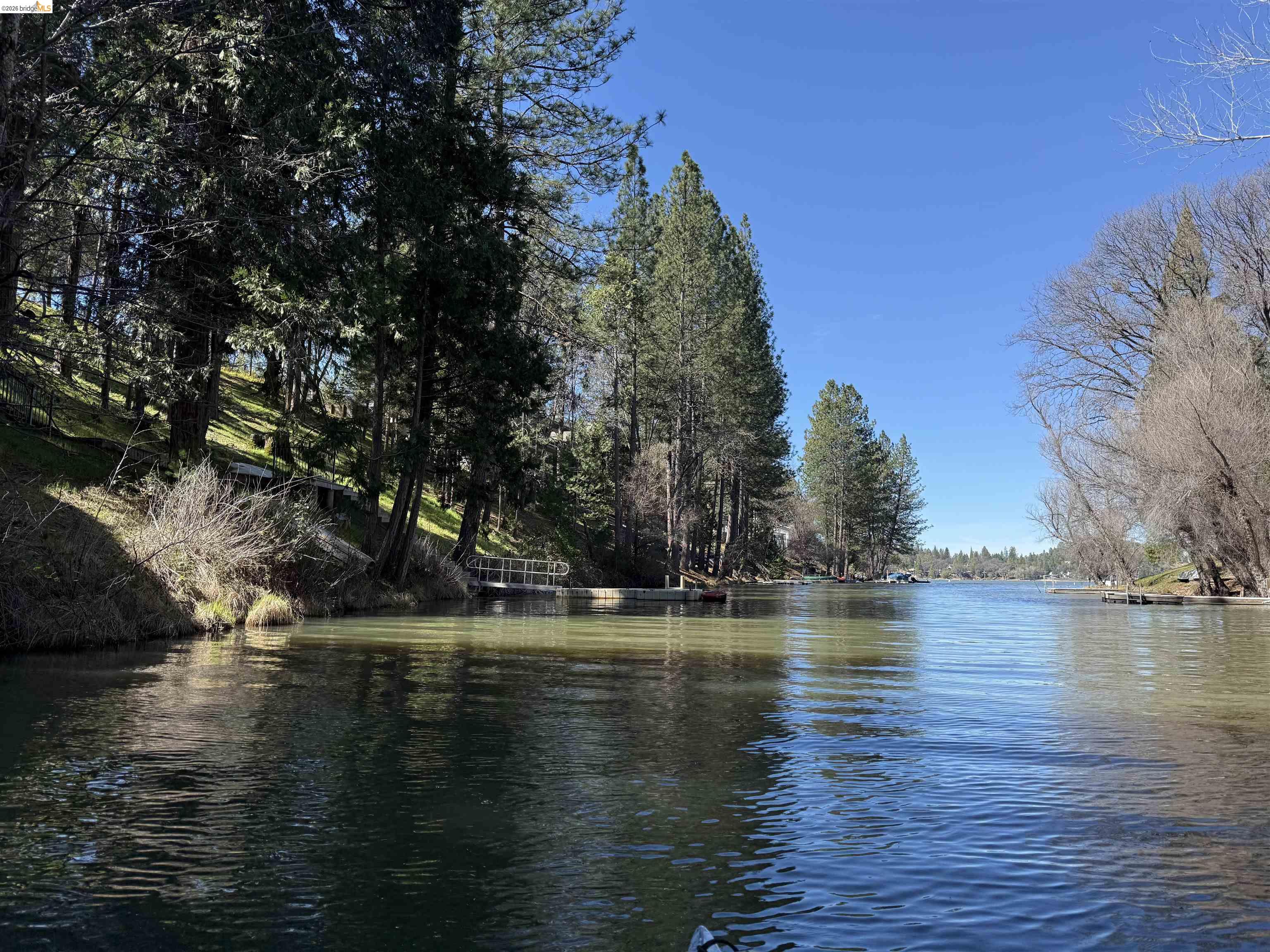 Detail Gallery Image 7 of 39 For 20602 Longridge Ct., Groveland,  CA 95321 - 5 Beds | 2/1 Baths