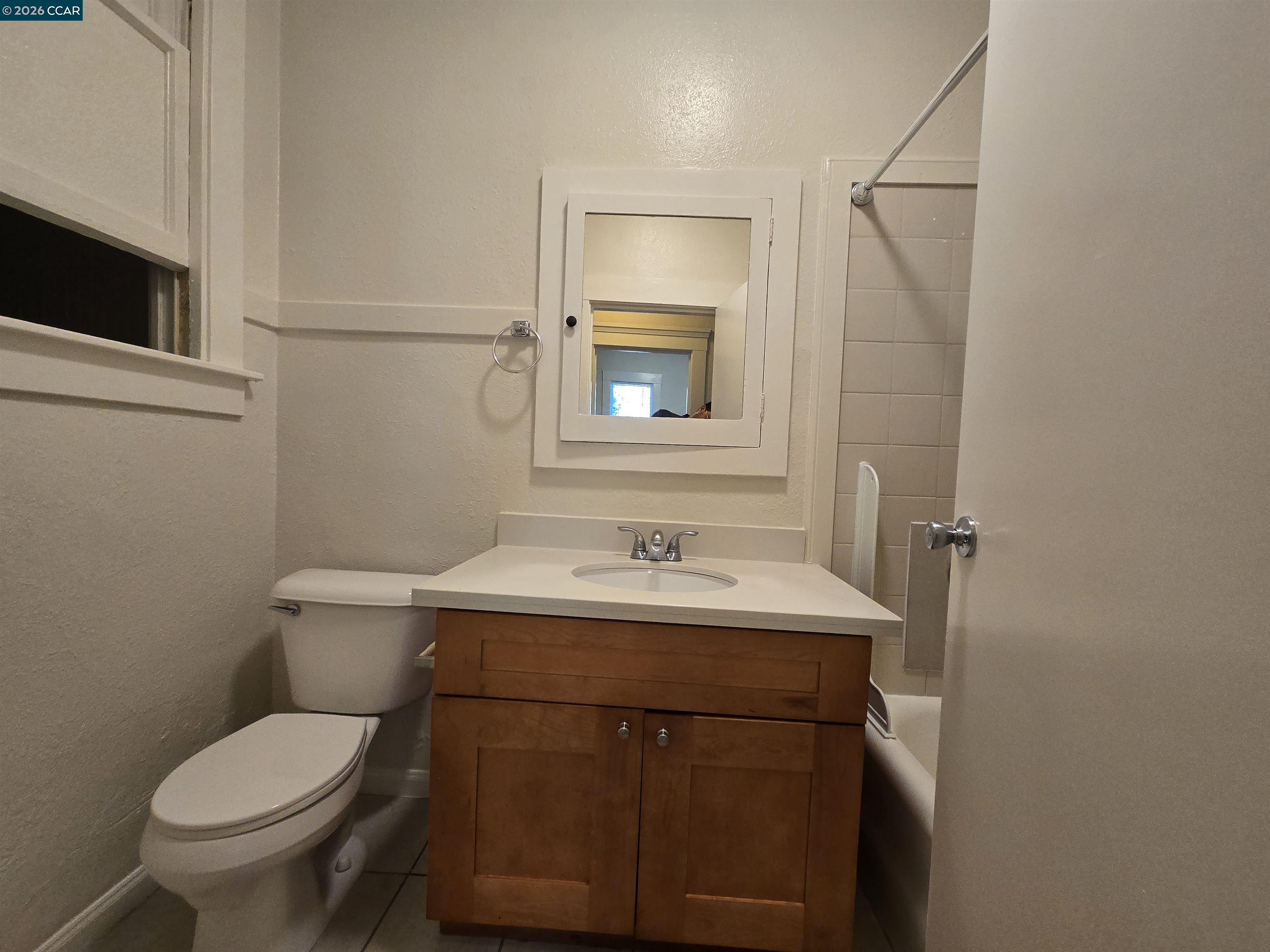 Detail Gallery Image 18 of 48 For 1401 Bissell Ave, Richmond,  CA 94801 - – Beds | – Baths