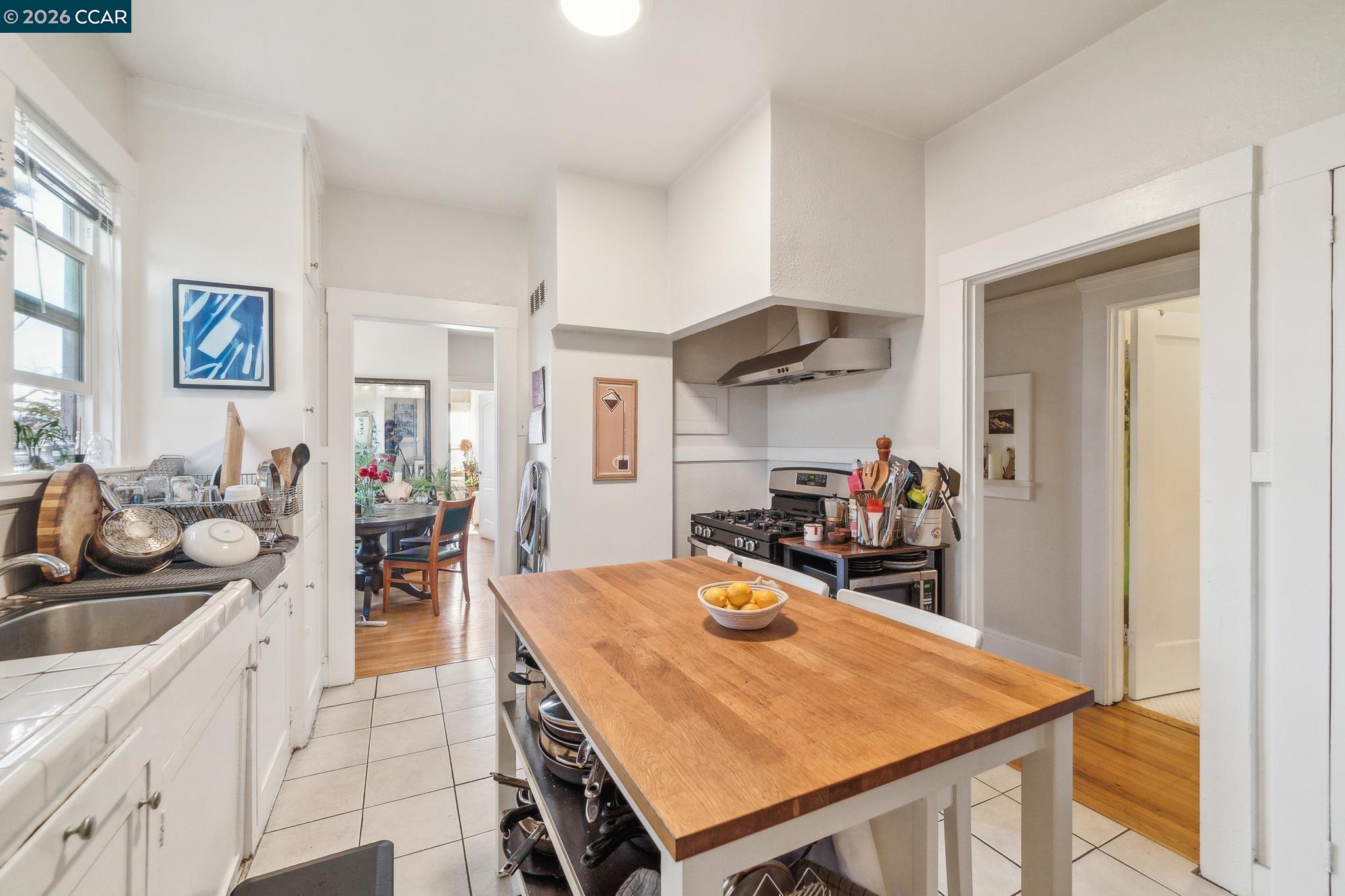 Detail Gallery Image 22 of 38 For 1401 Bissell Ave, Richmond,  CA 94801 - – Beds | – Baths