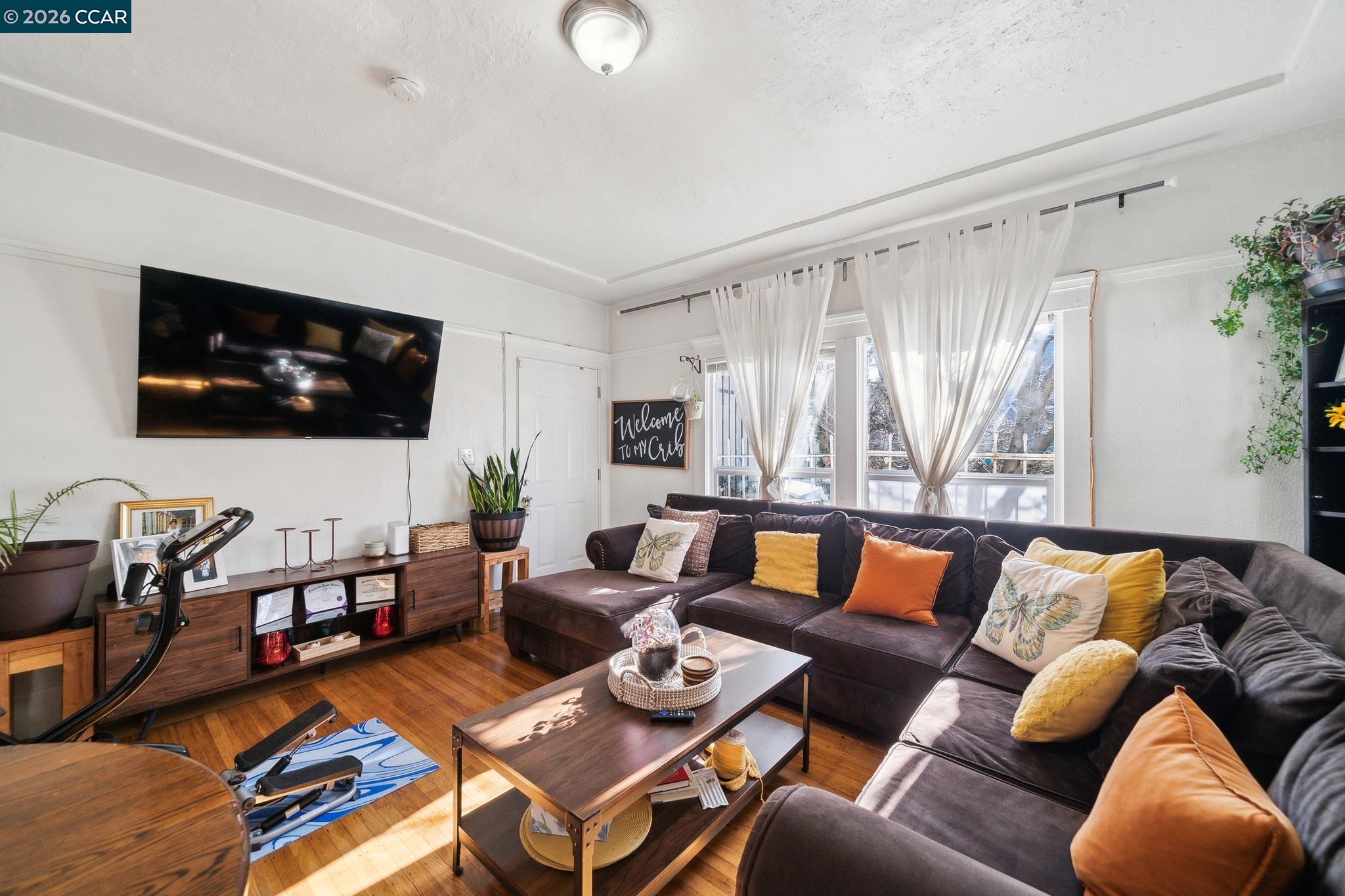 Detail Gallery Image 4 of 38 For 1401 Bissell Ave, Richmond,  CA 94801 - – Beds | – Baths