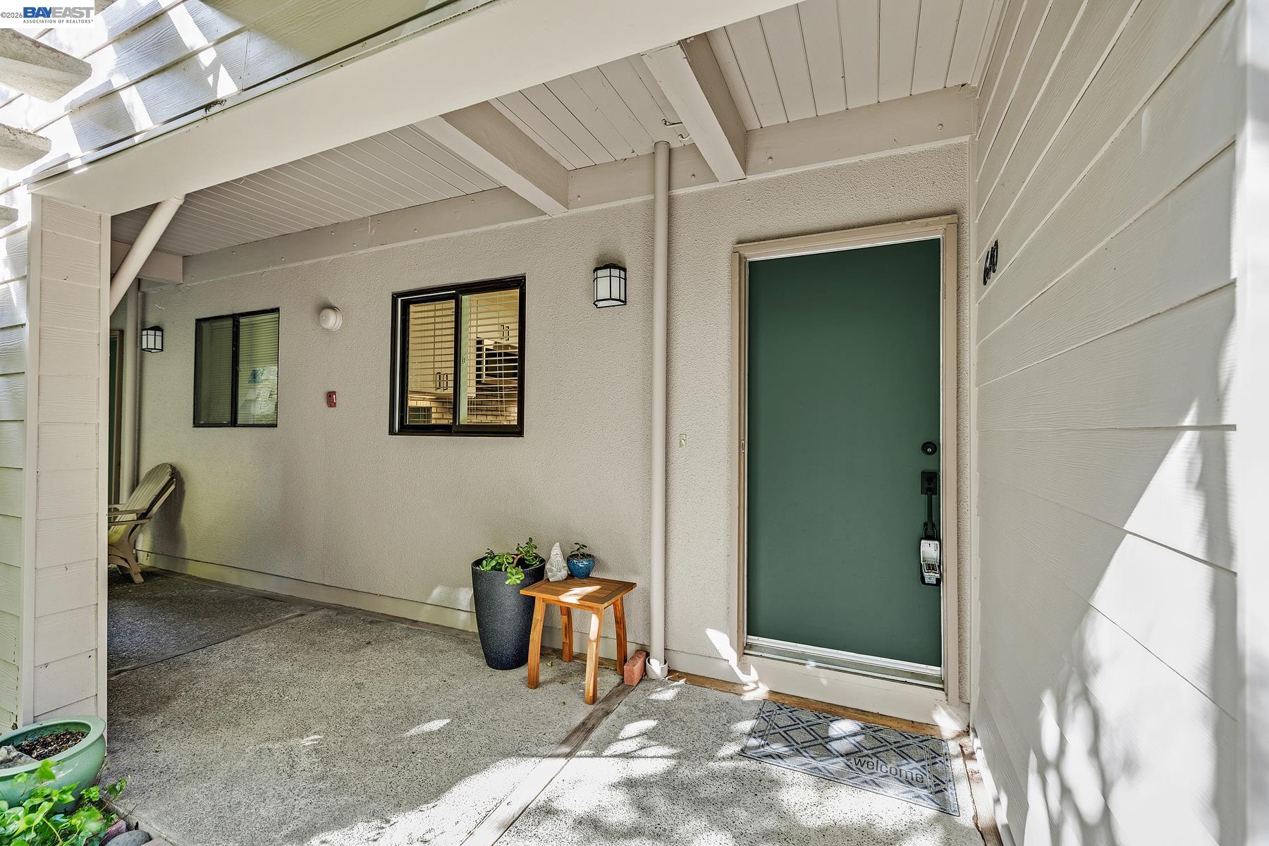 Detail Gallery Image 2 of 29 For 640 via Casitas, –,  CA 94904 - 2 Beds | 2 Baths