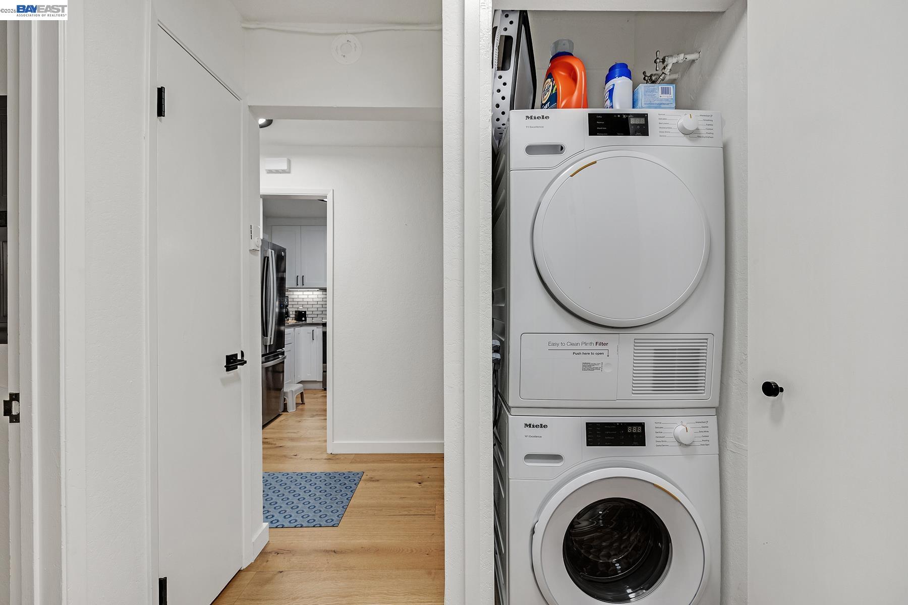 Detail Gallery Image 20 of 29 For 640 via Casitas, –,  CA 94904 - 2 Beds | 2 Baths