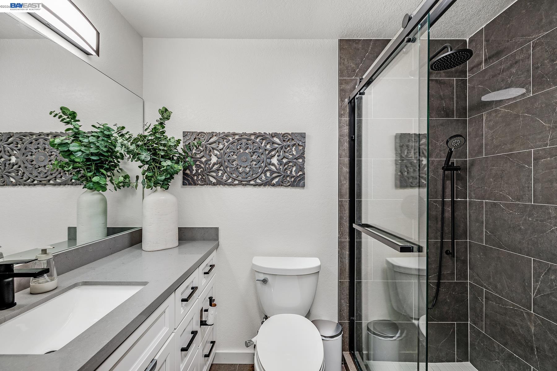 Detail Gallery Image 22 of 29 For 640 via Casitas, –,  CA 94904 - 2 Beds | 2 Baths