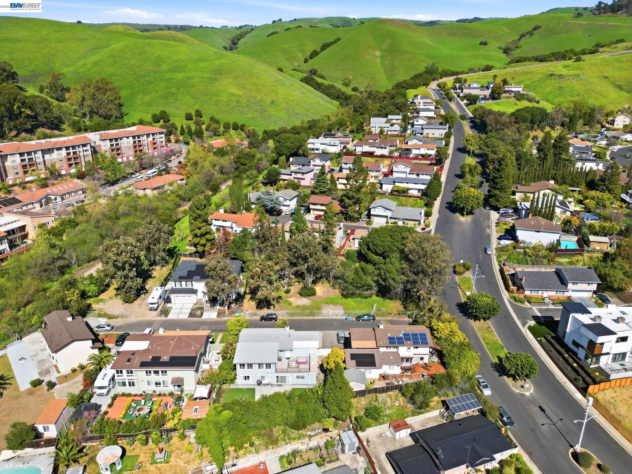 Detail Gallery Image 12 of 19 For 394 Appian Way, Union City,  CA 94587 - – Beds | – Baths