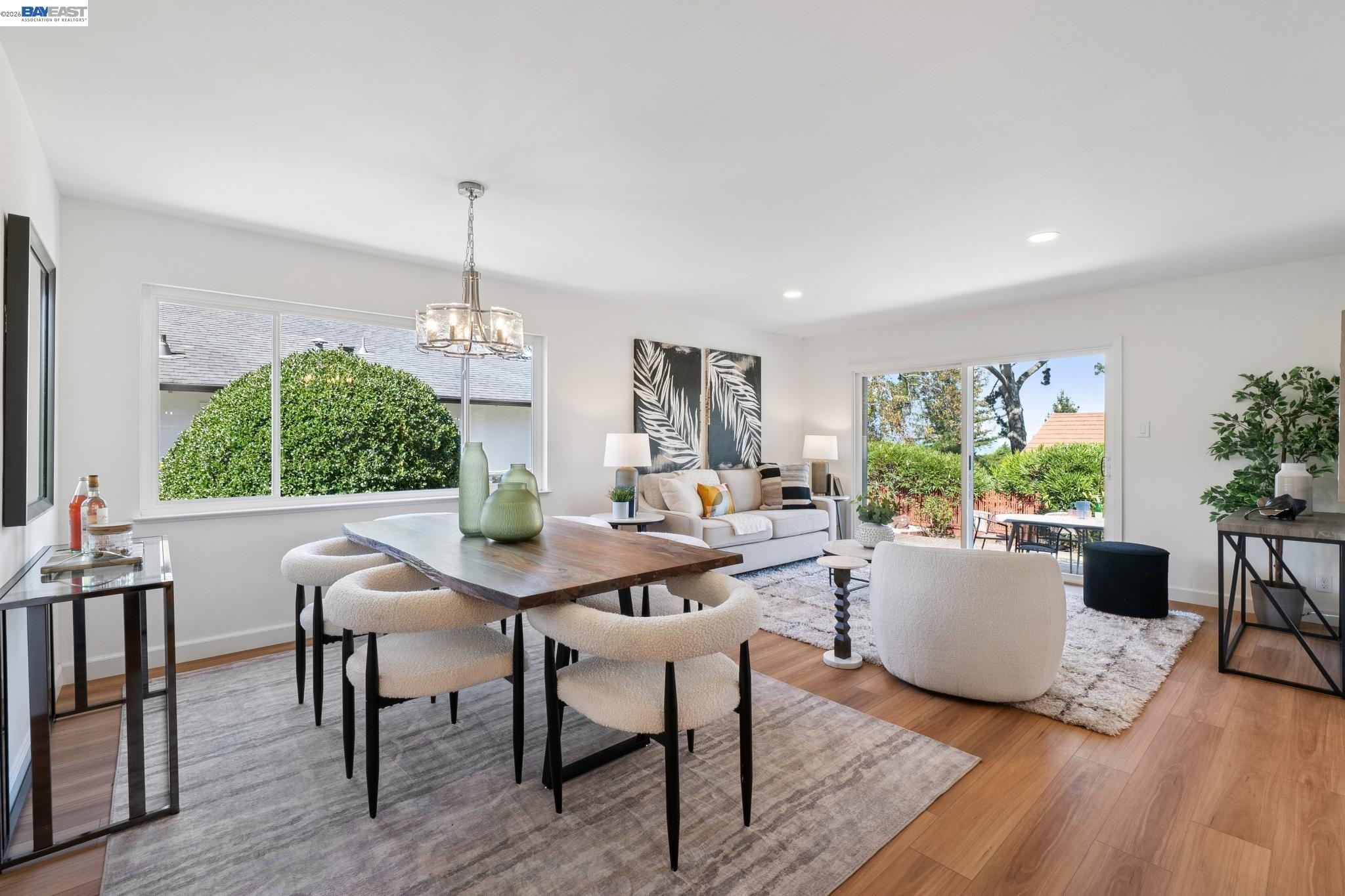 Detail Gallery Image 23 of 59 For 13048 Brookpark Rd, Oakland,  CA 94619 - 4 Beds | 2/1 Baths