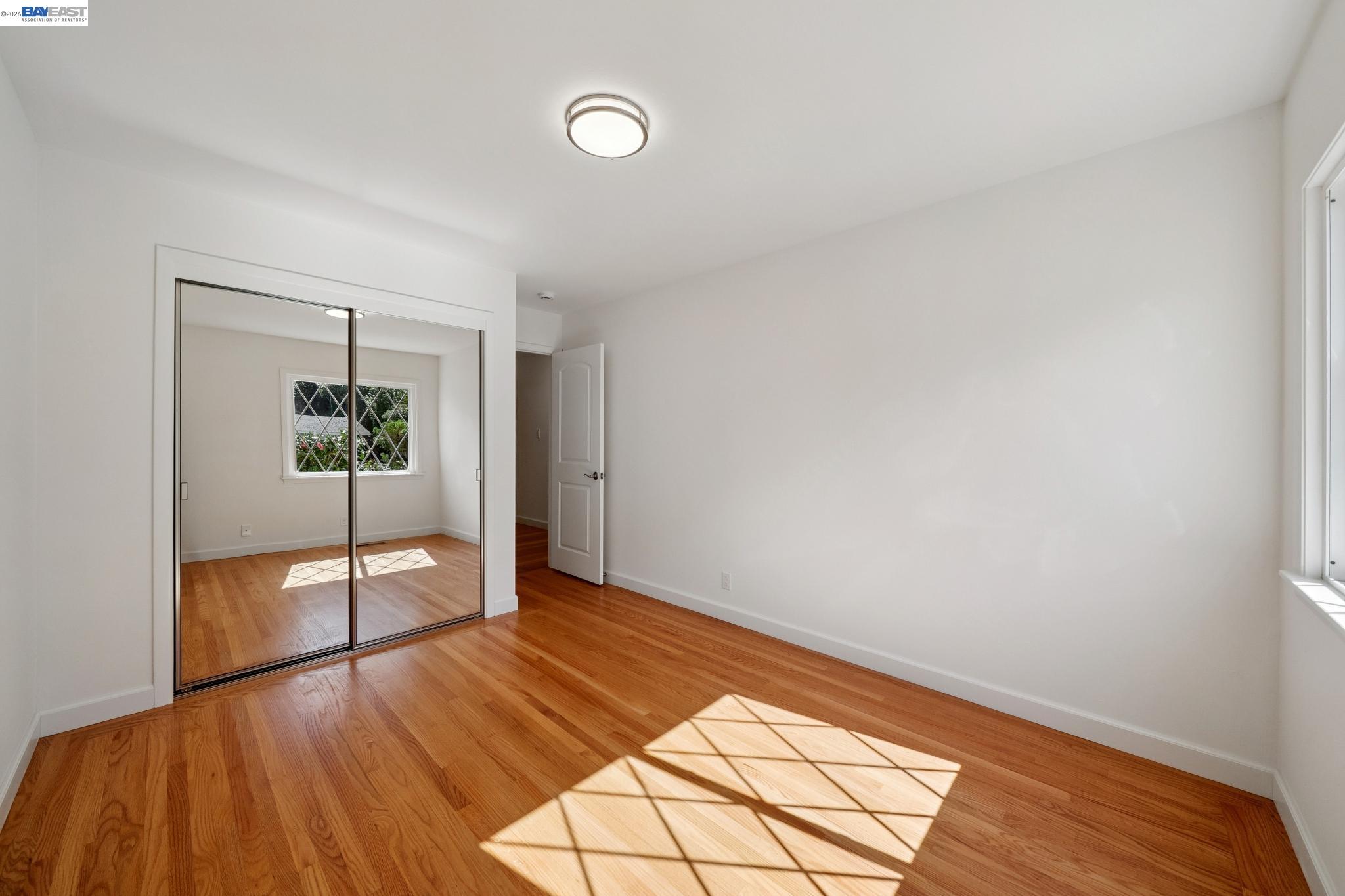 Detail Gallery Image 39 of 59 For 13048 Brookpark Rd, Oakland,  CA 94619 - 4 Beds | 2/1 Baths