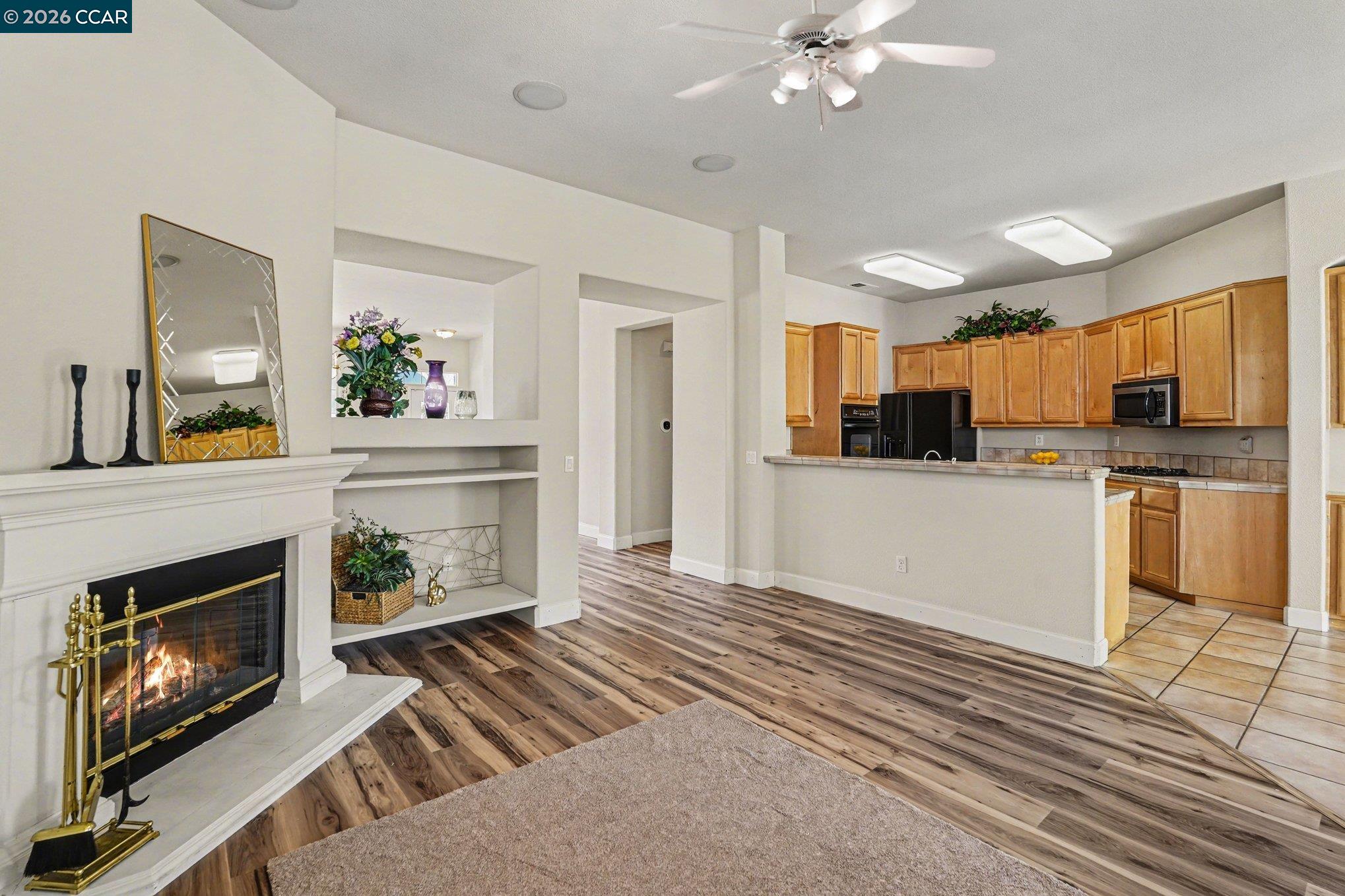 Detail Gallery Image 8 of 18 For 252 Wickson Way, Brentwood,  CA 94513 - 2 Beds | 2 Baths